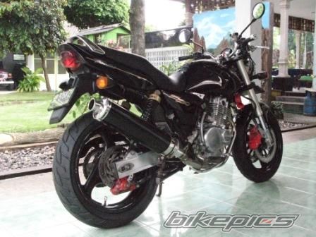 2004 SUZUKI GS 250 | Picture 1240889 motorcycle photo