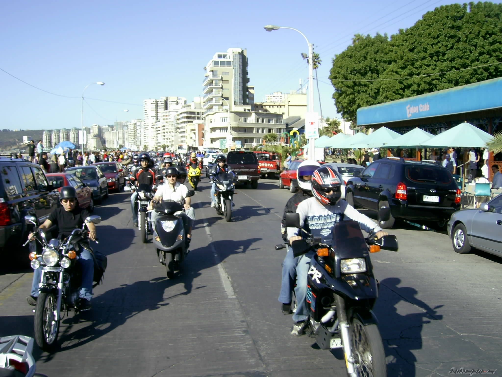 1994 SUZUKI DR 800 | Picture 1241797 motorcycle photo