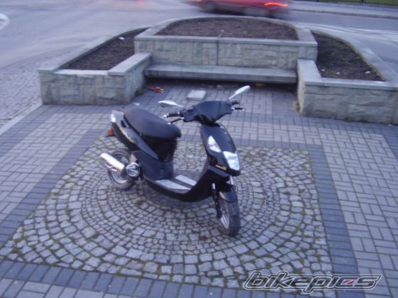 2004 DAELIM TAPO 50 | Picture 1241983 motorcycle photo