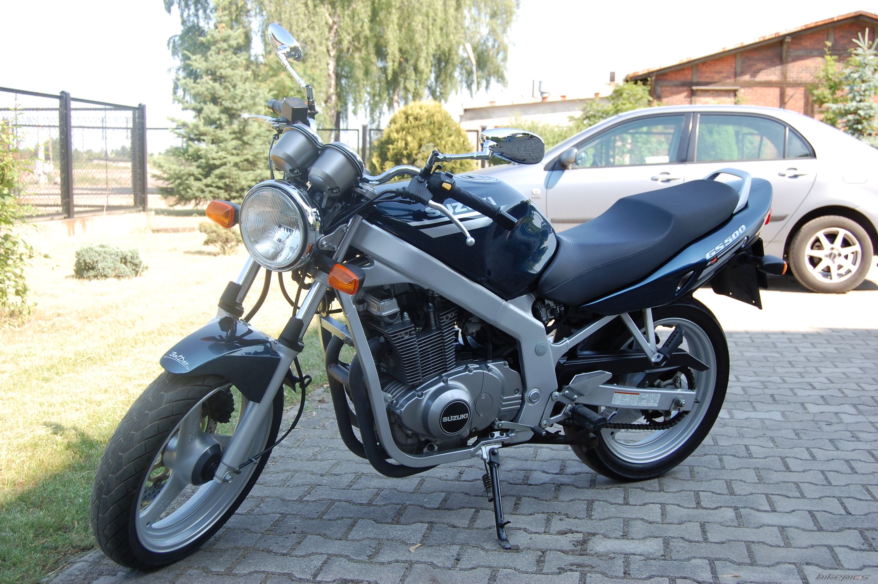 2001 SUZUKI GS 500 | Picture 1243324 motorcycle photo