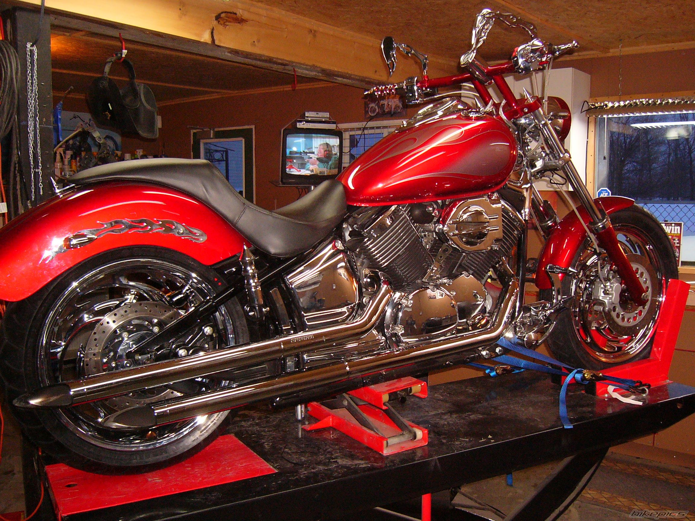2006 YAMAHA XVS 1100 | Picture 1243523 motorcycle photo