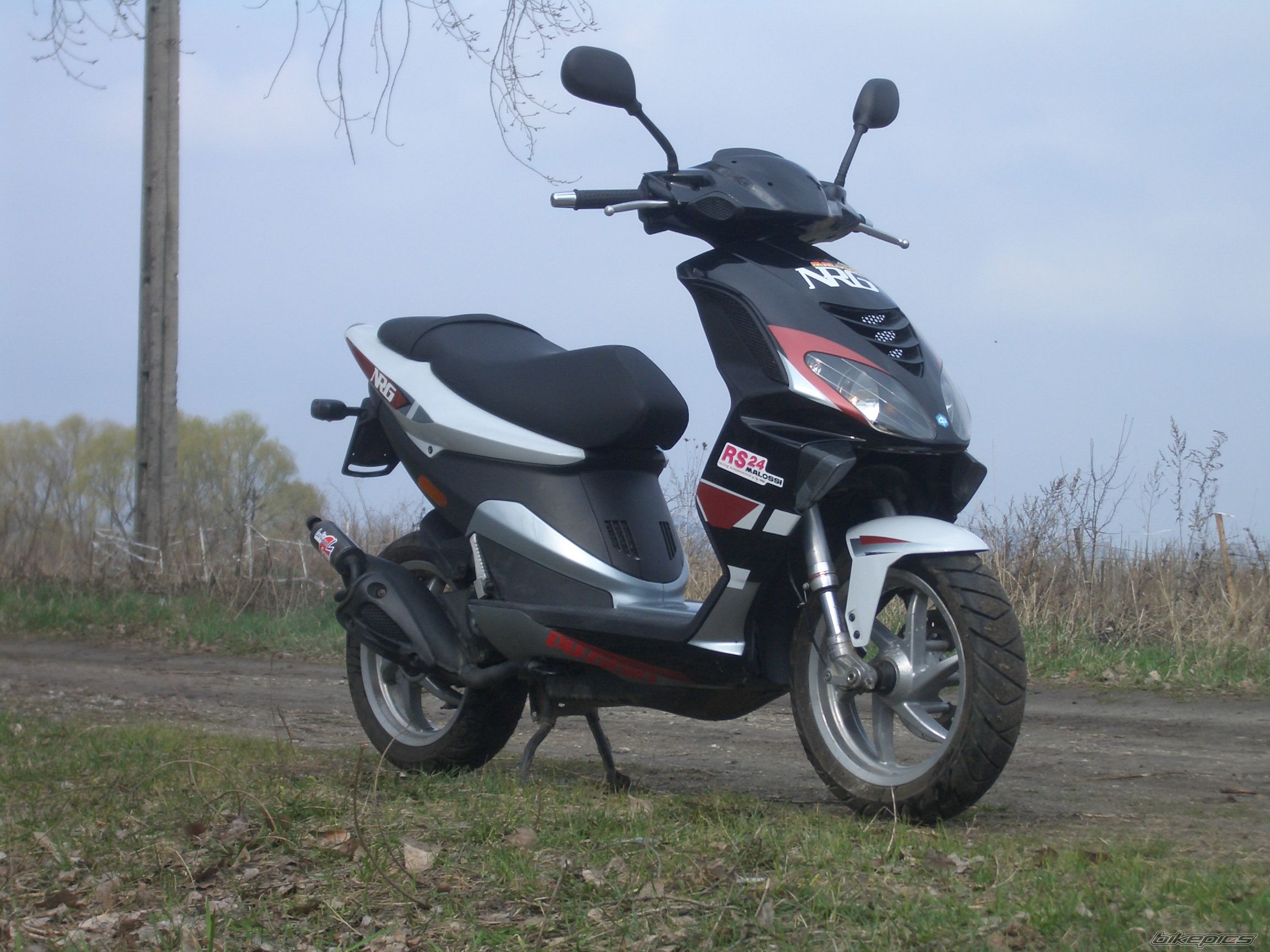 2006 PIAGGIO NRG | Picture 1243928 motorcycle photo