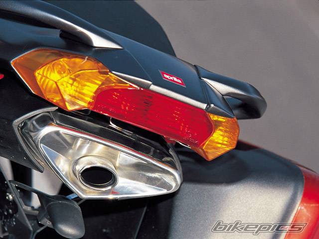2001 APRILIA RST 1000 FUTURA | Picture 12441 motorcycle photo