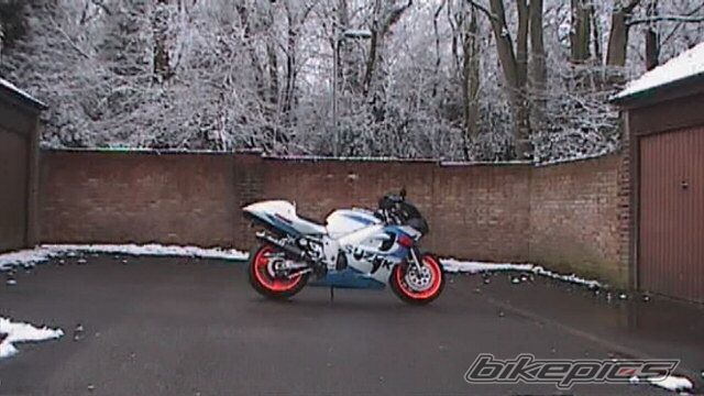 1999 SUZUKI GSX R 600 | Picture 1244439 motorcycle photo