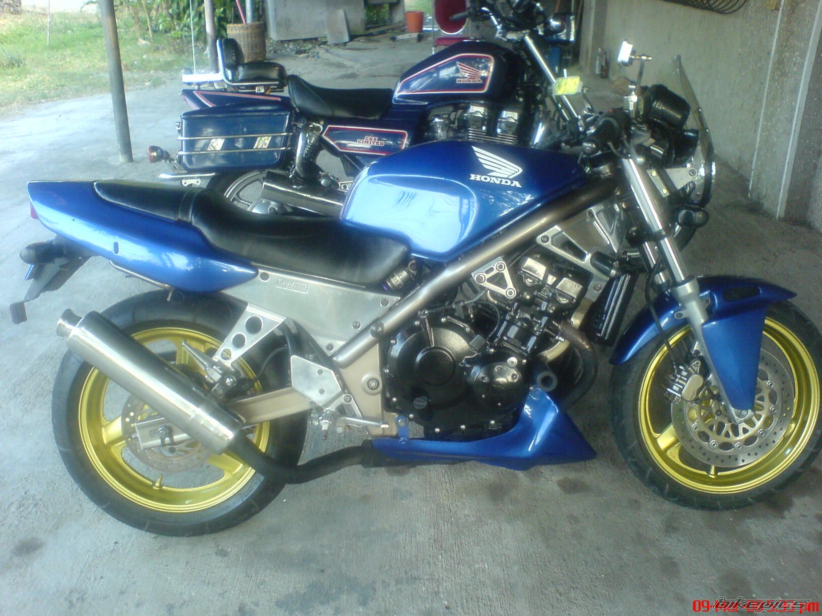 1991 HONDA CB 400 | Picture 1244557 motorcycle photo