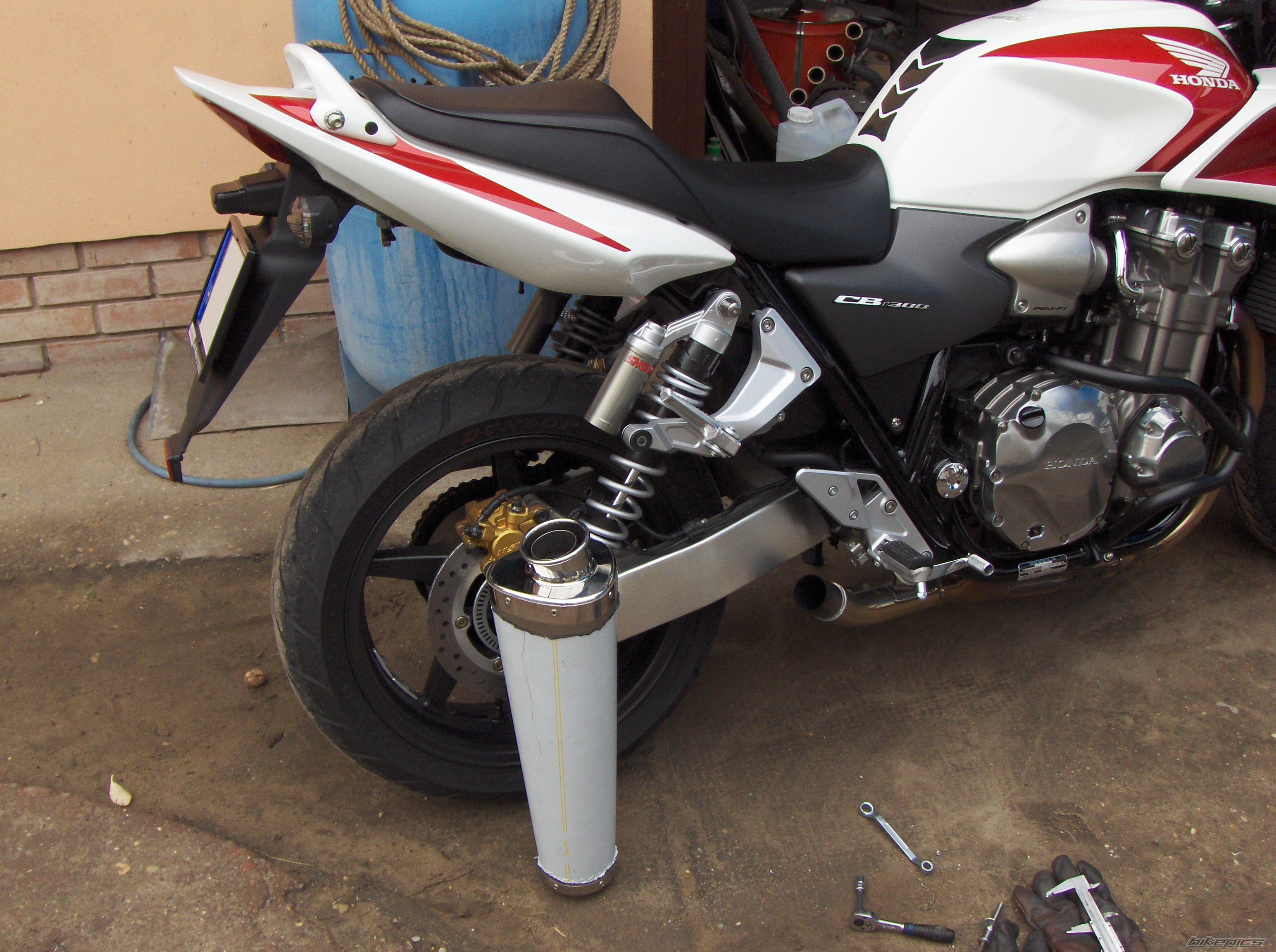 2006 HONDA CB1300 | Picture 1244668 motorcycle photo