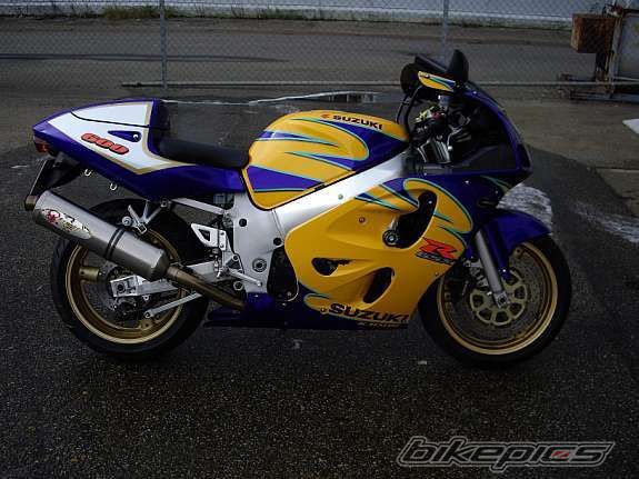 2000 SUZUKI GSX R 600 | Picture 1244959 motorcycle photo