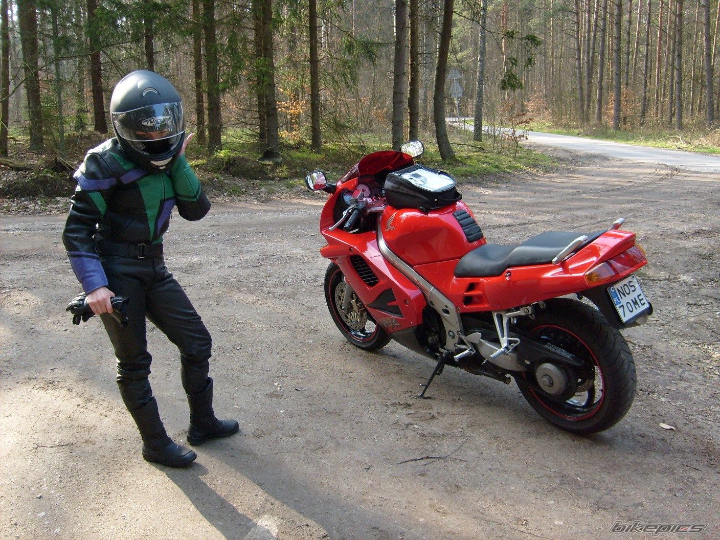 1996 HONDA VFR 750 | Picture 1246214 motorcycle photo