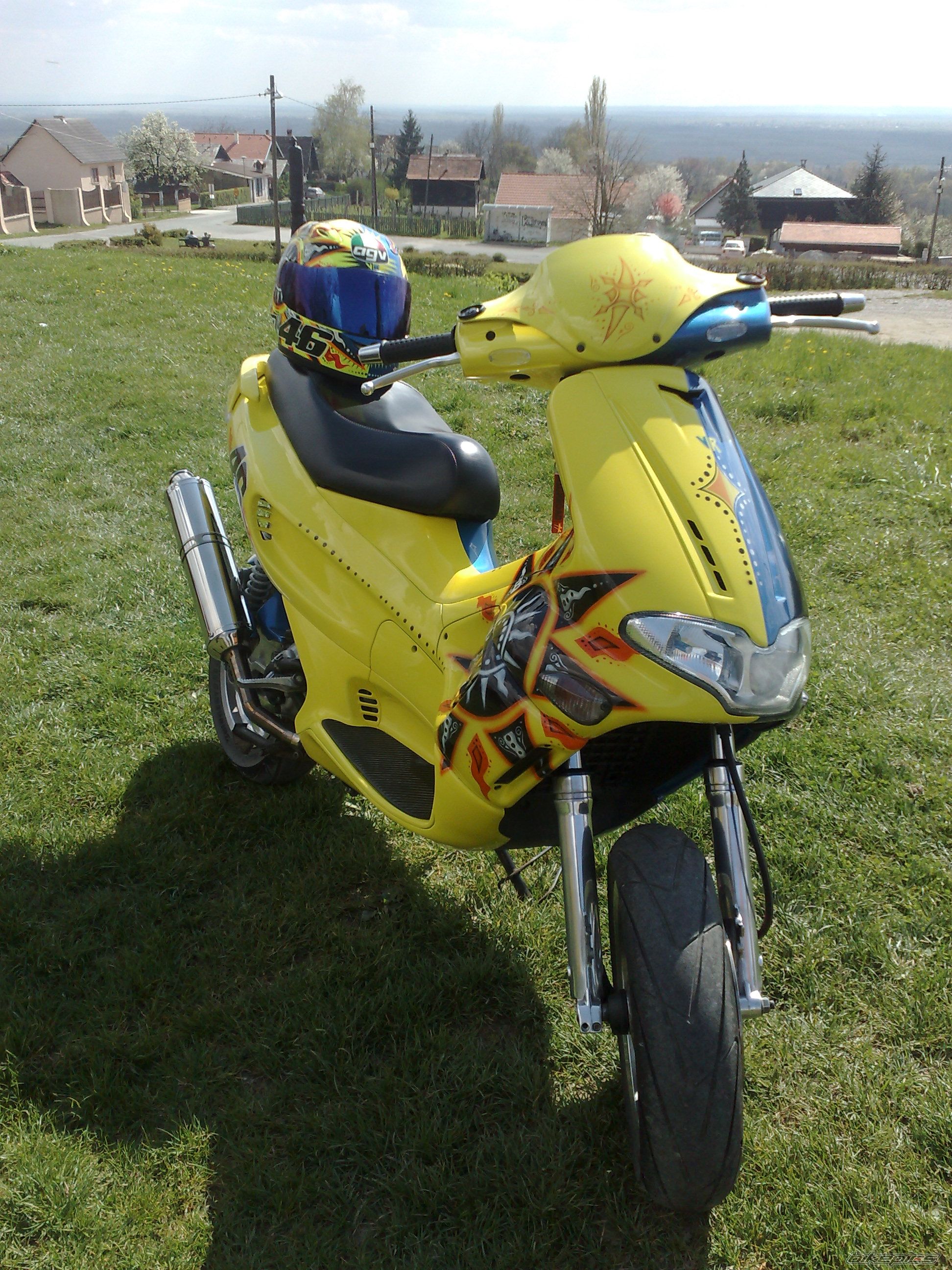 2003 GILERA RUNNER 200 VXR | Picture 1246437 motorcycle photo