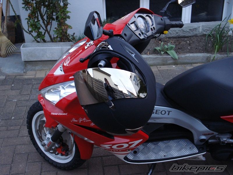 2008 PEUGEOT JET FORCE | Picture 1248470 motorcycle photo