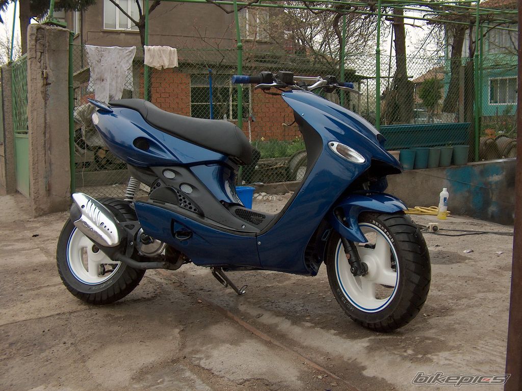 1998 MALAGUTI FIREFOX 50 F15 | Picture 1248990 motorcycle photo