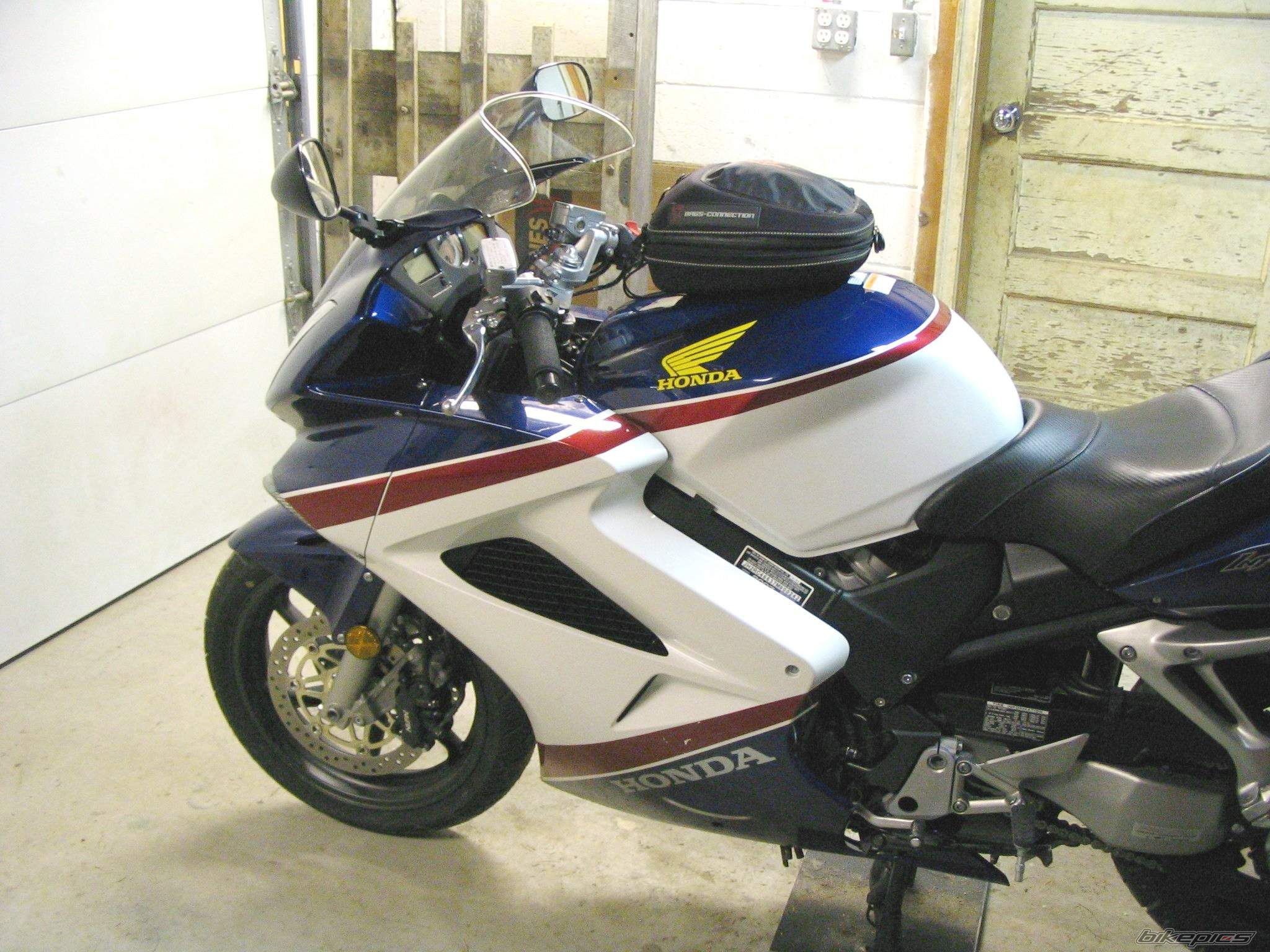 2007 HONDA VFR 800 | Picture 1249599 motorcycle photo