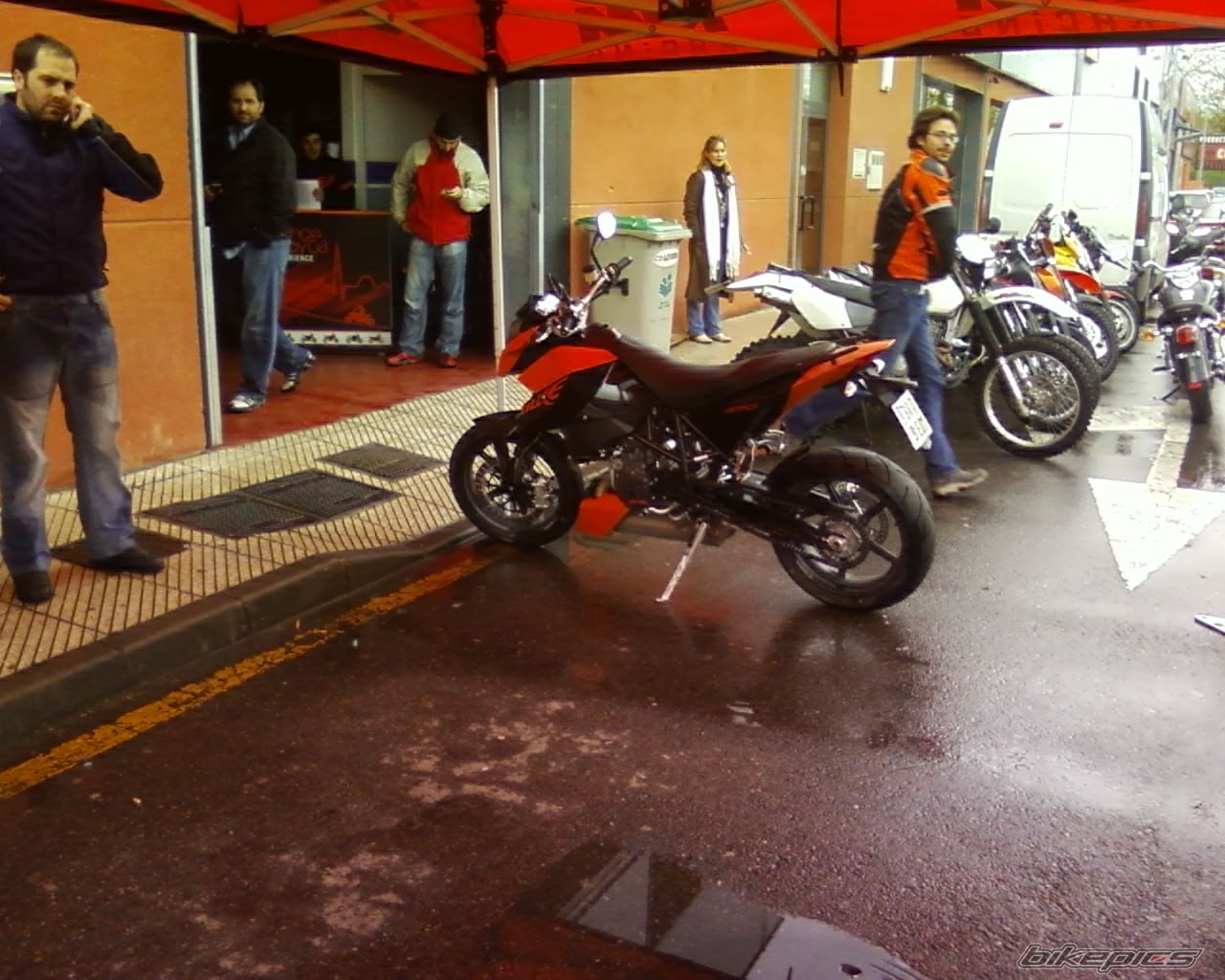 2008 KTM DUKE II | Picture 1250115 motorcycle photo