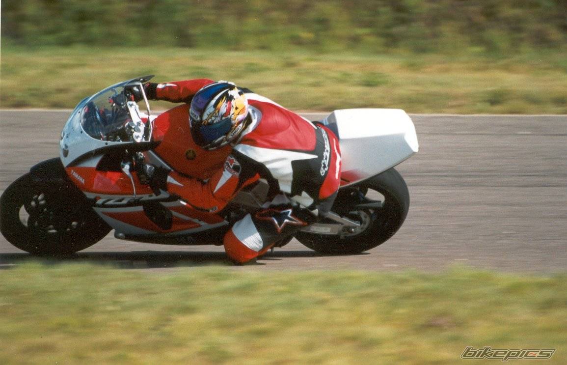 1993 YAMAHA YZF 750 | Picture 12505 motorcycle photo