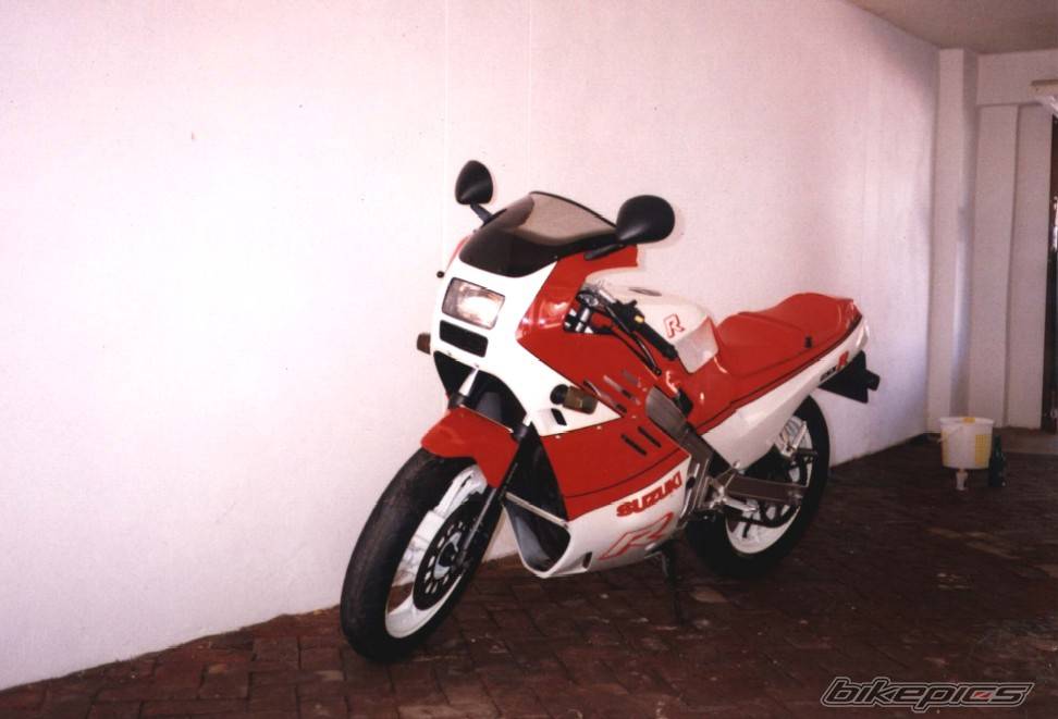 1986 SUZUKI GSX R 400 | Picture 125177 motorcycle photo