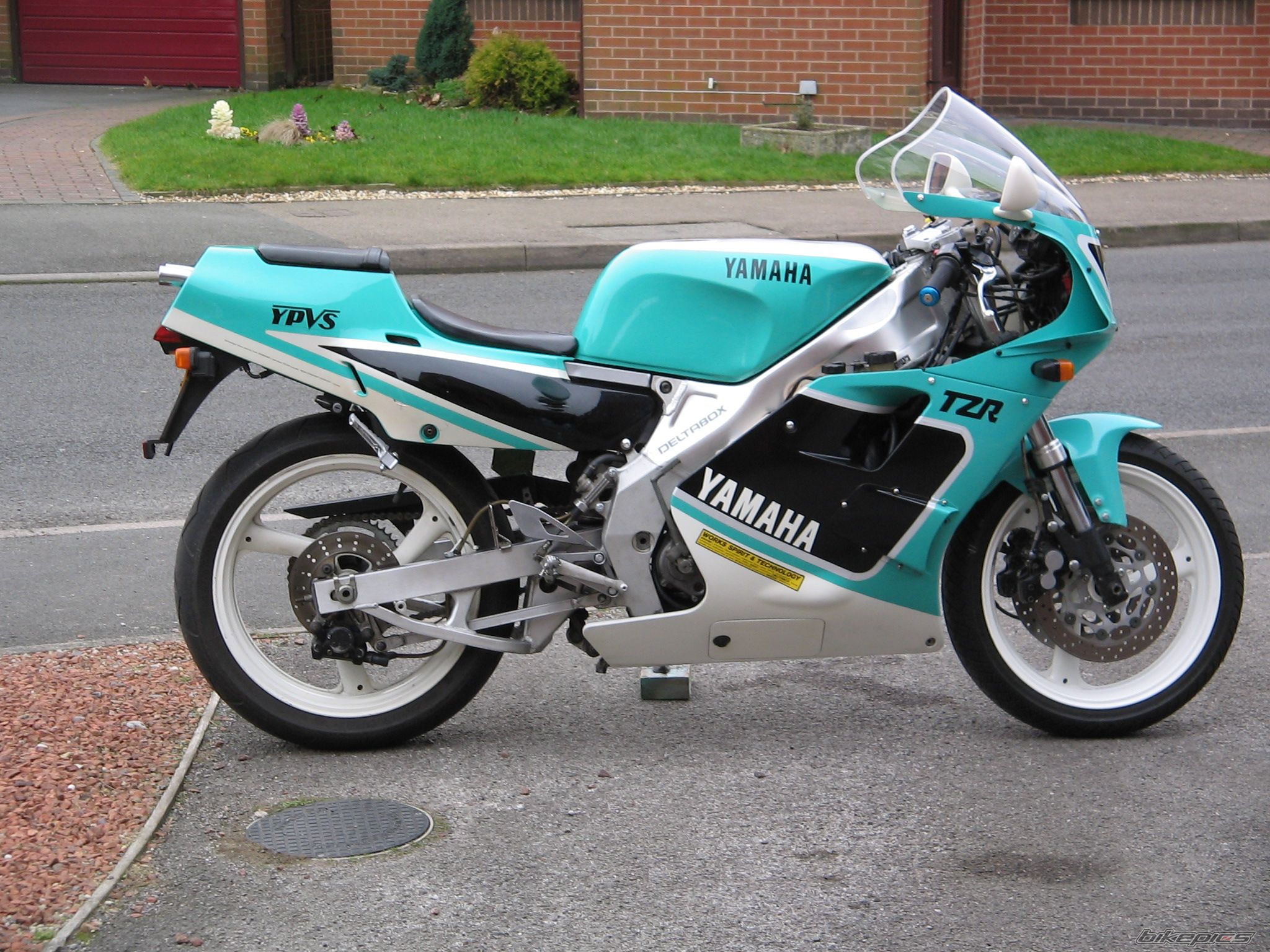 2008 YAMAHA TZR 250 | Picture 1251805 motorcycle photo