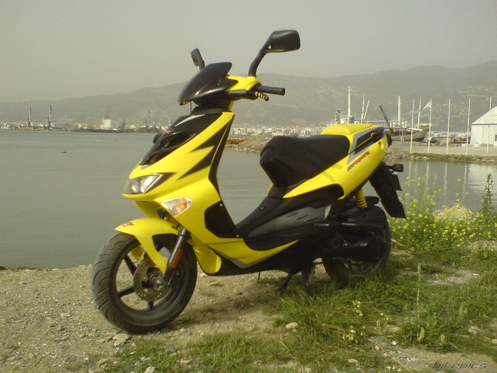 2006 APRILIA SR 50 | Picture 1251879 motorcycle photo
