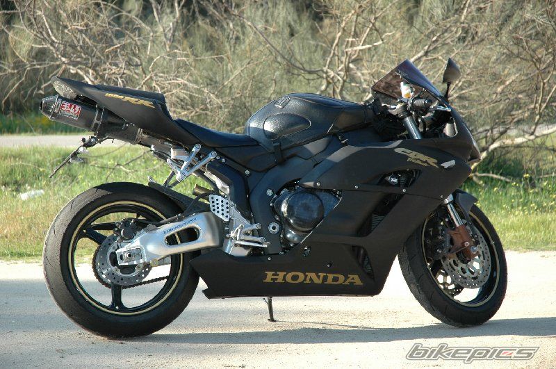 2005 HONDA CBR 1000  RR | Picture 1252007 motorcycle photo