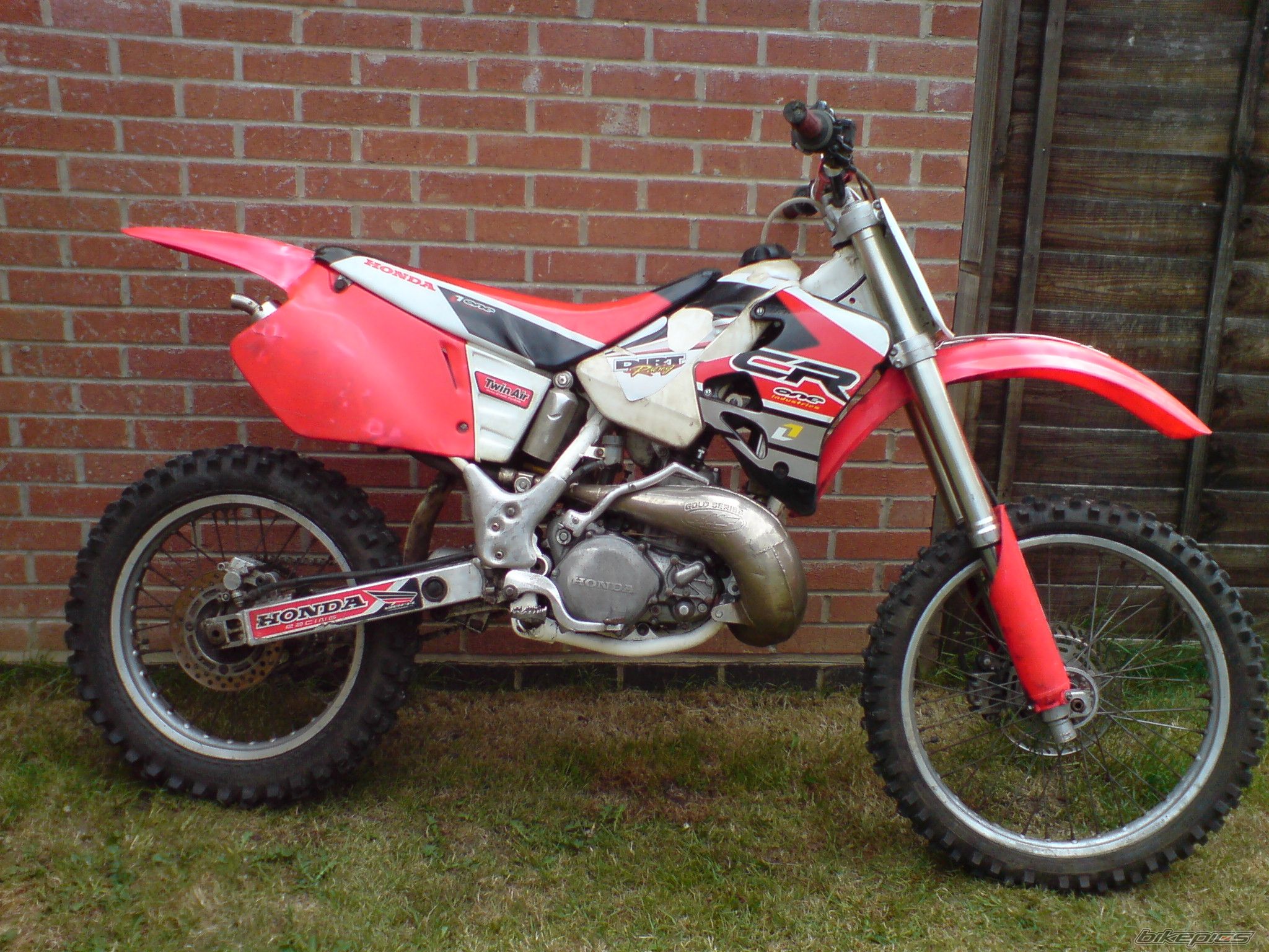 1996 HONDA CR 250 | Picture 1252807 motorcycle photo