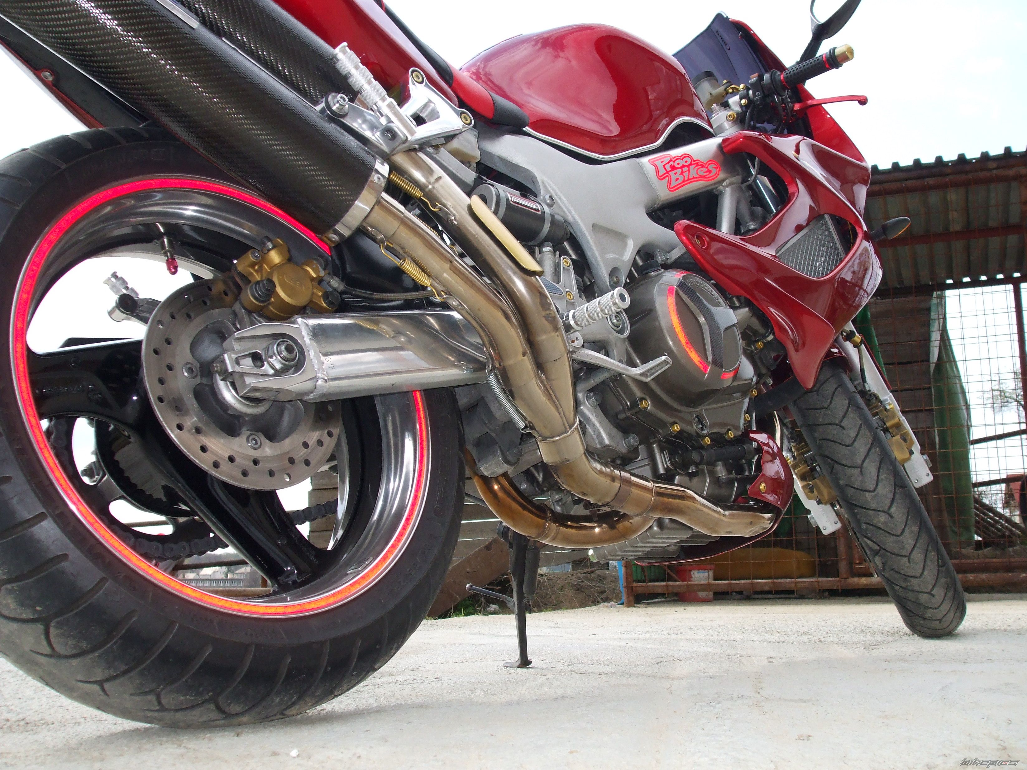 1998 HONDA VTR 1000 | Picture 1253652 motorcycle photo