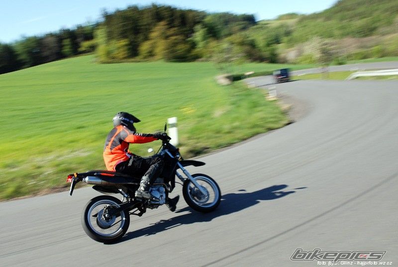 2004 MZ 125SM | Picture 1254570 motorcycle photo