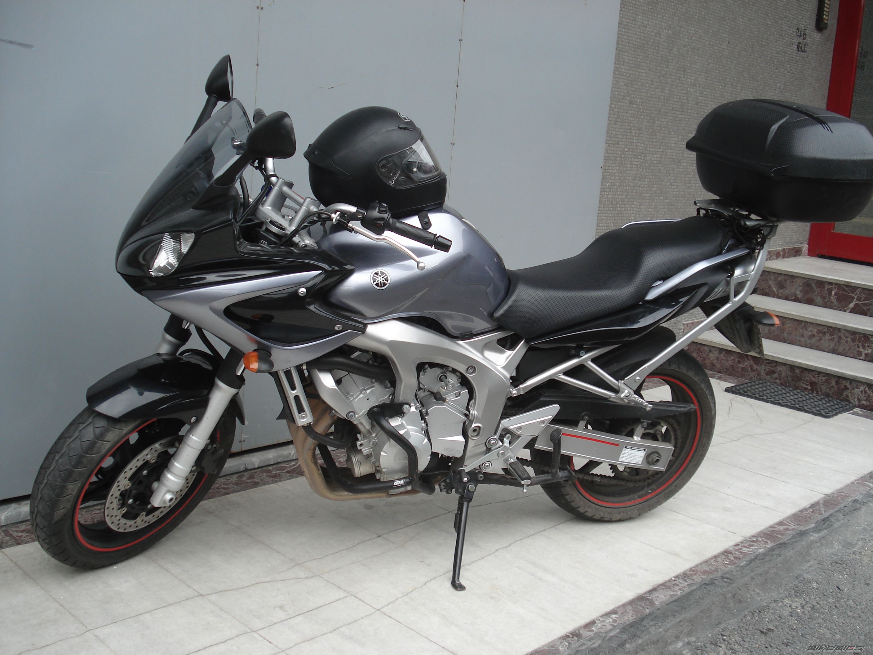 2006 YAMAHA FZS 600 FAZER | Picture 1254920 motorcycle photo
