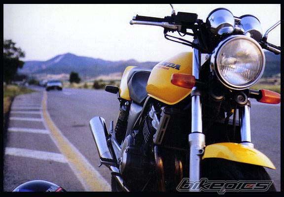 1993 HONDA CB 400 | Picture 12550 motorcycle photo
