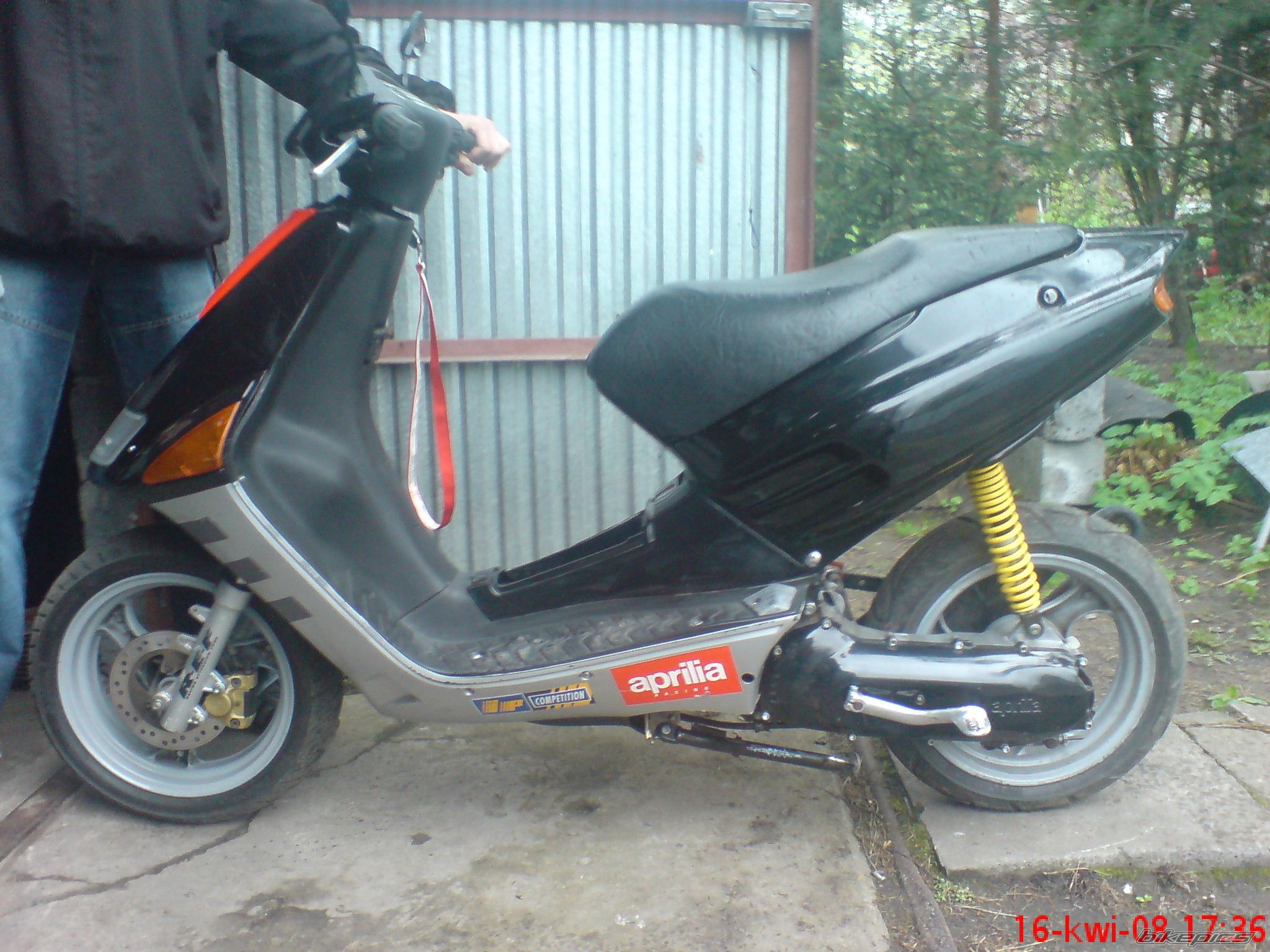 1993 APRILIA SR 50 | Picture 1255801 motorcycle photo