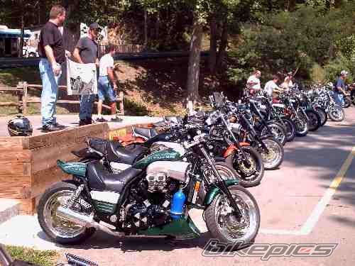 1985 YAMAHA V MAX 1200 | Picture 1256990 motorcycle photo
