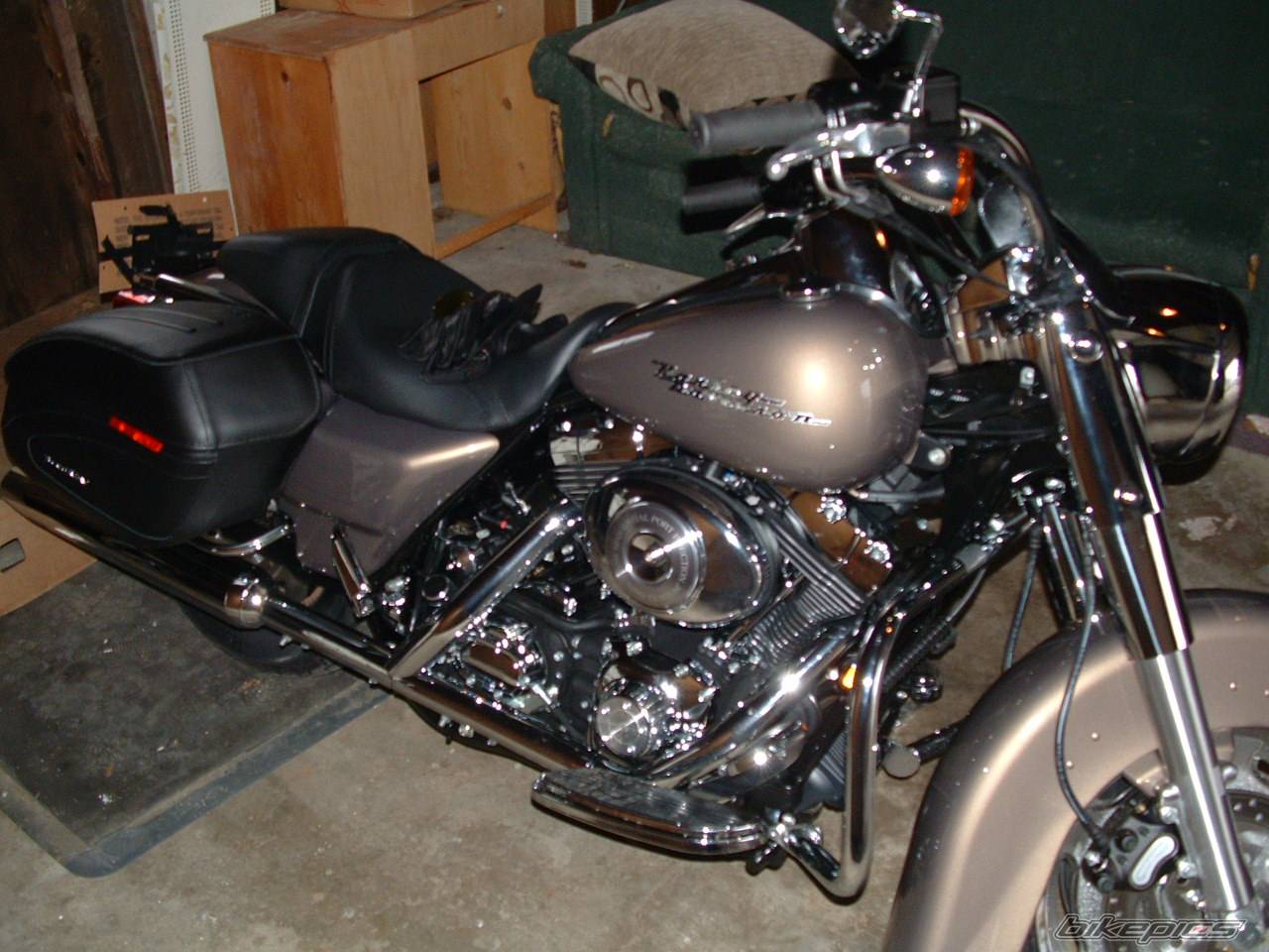 2004 HARLEY DAVIDSON FLHRS | Picture 125712 motorcycle photo