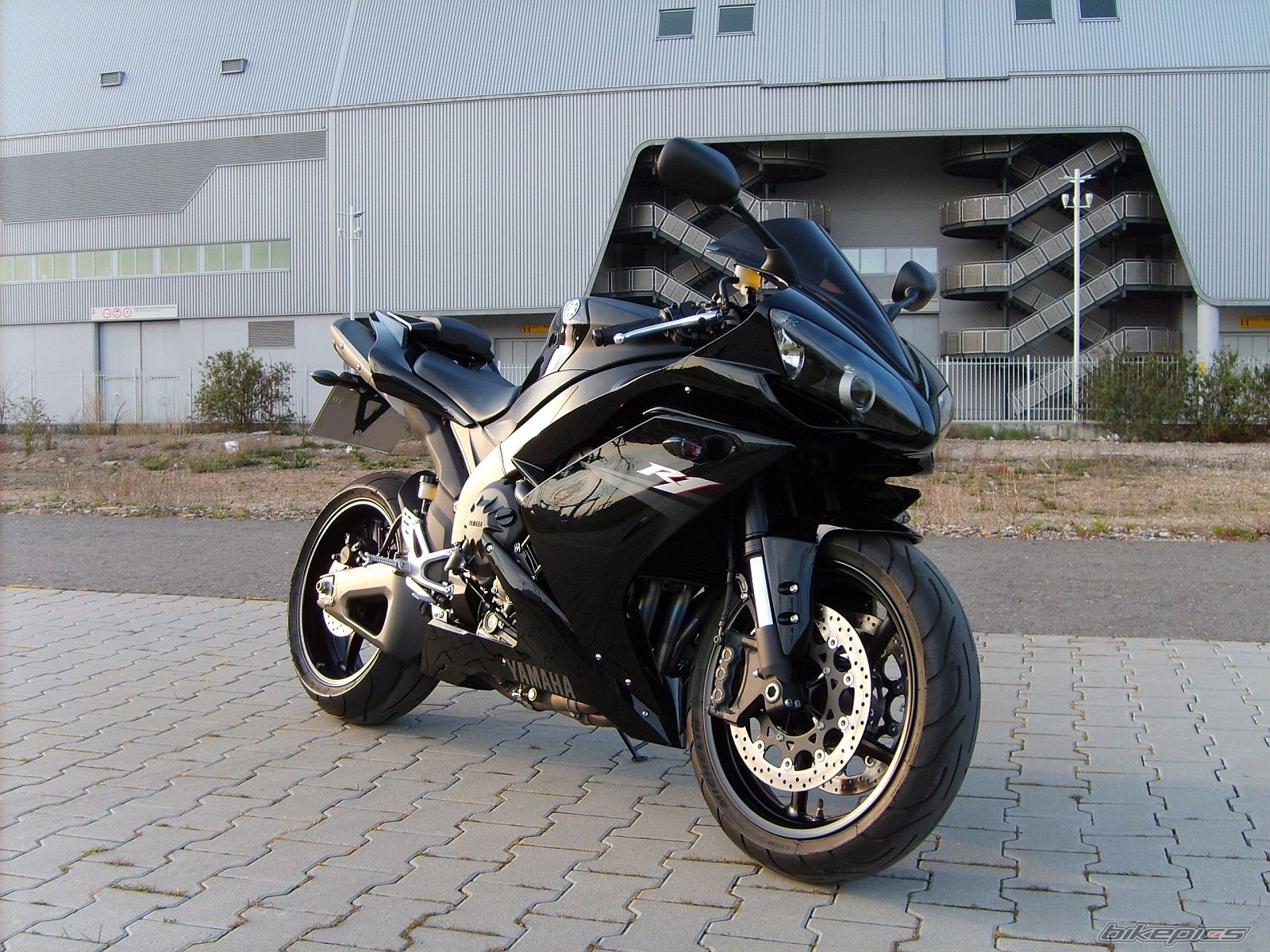2007 YAMAHA YZF R1 | Picture 1257720 motorcycle photo