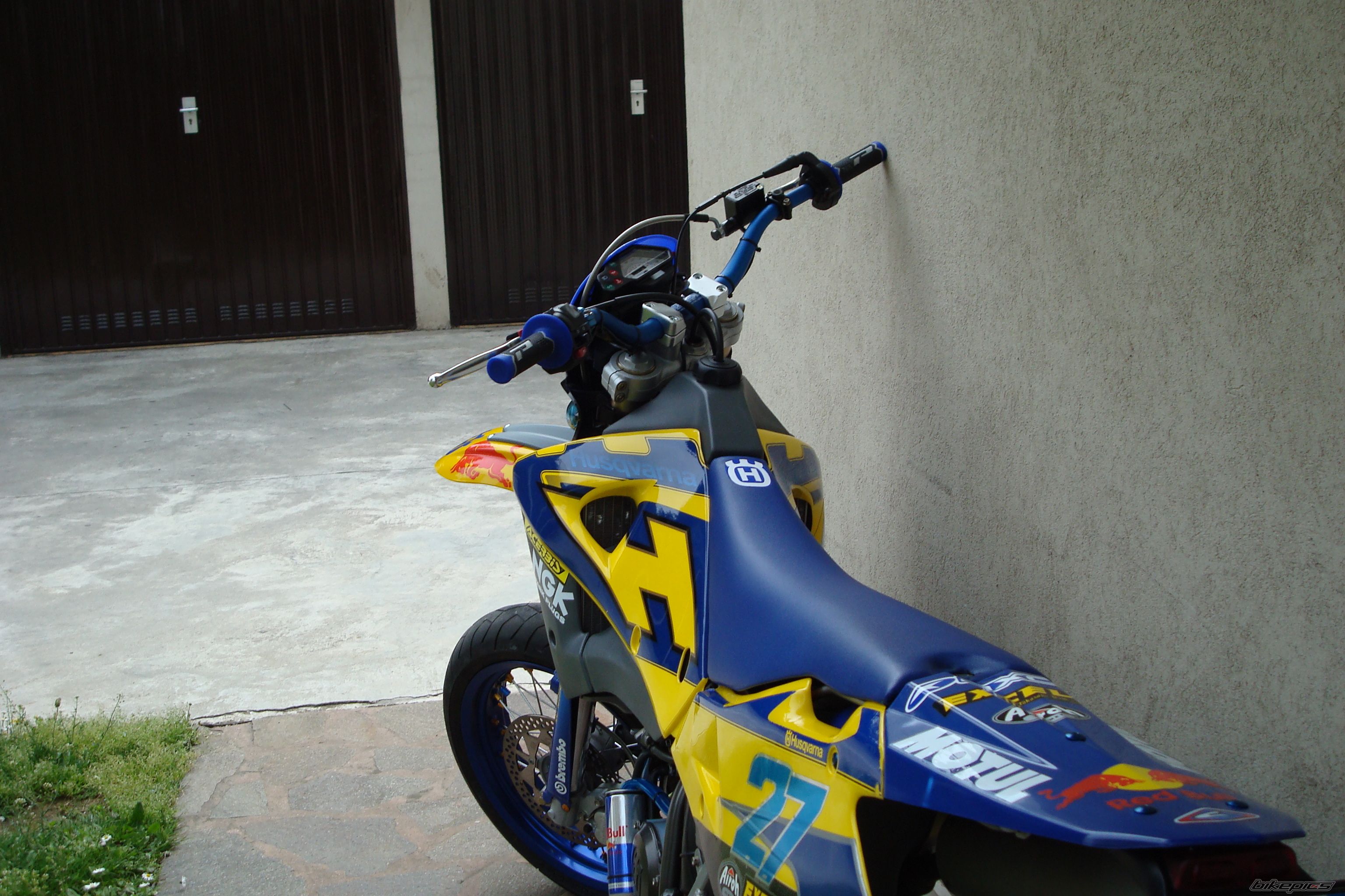 2004 HUSQVARNA SM 125 S | Picture 1259921 motorcycle photo