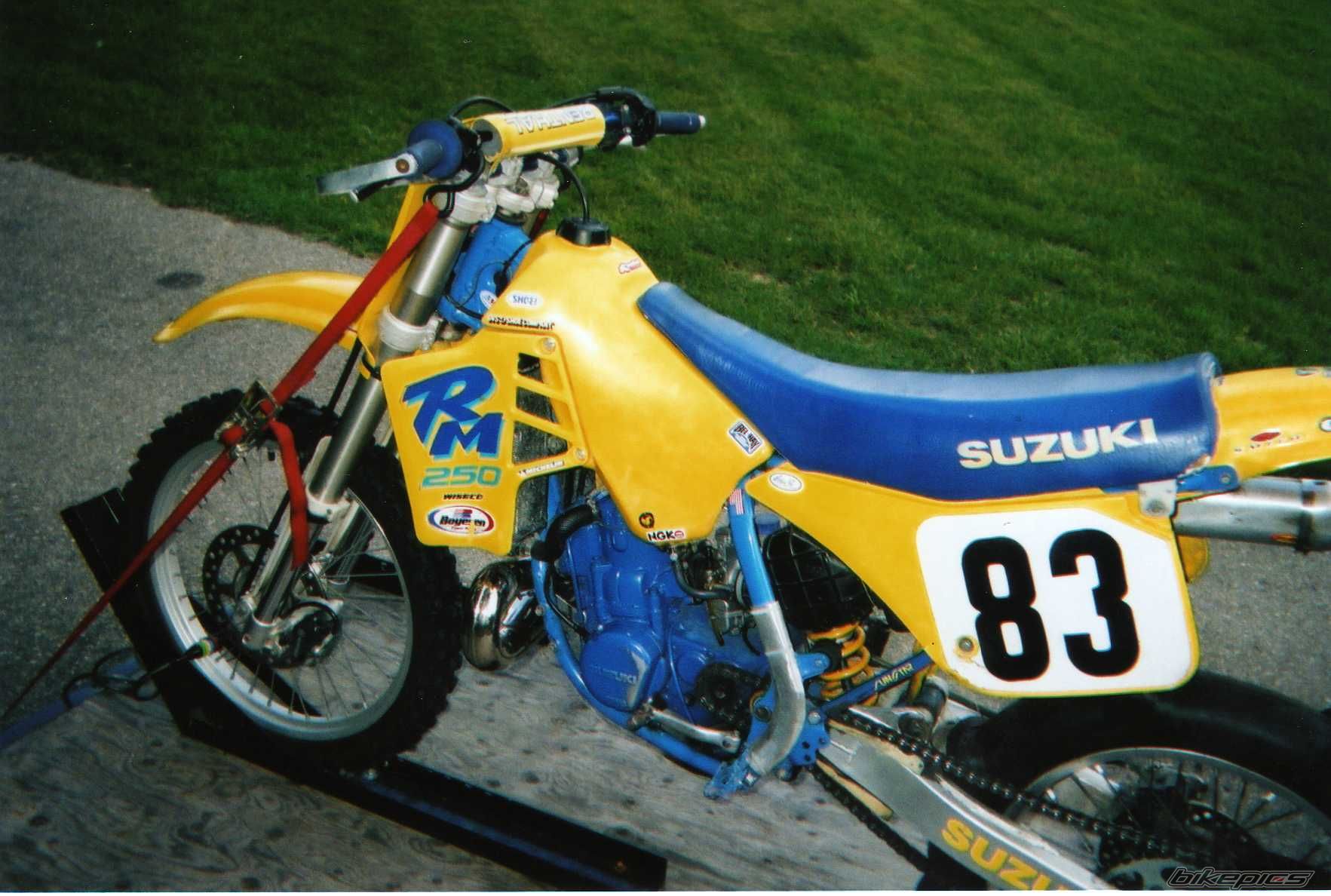 1988 SUZUKI RM 250 | Picture 1260451 motorcycle photo