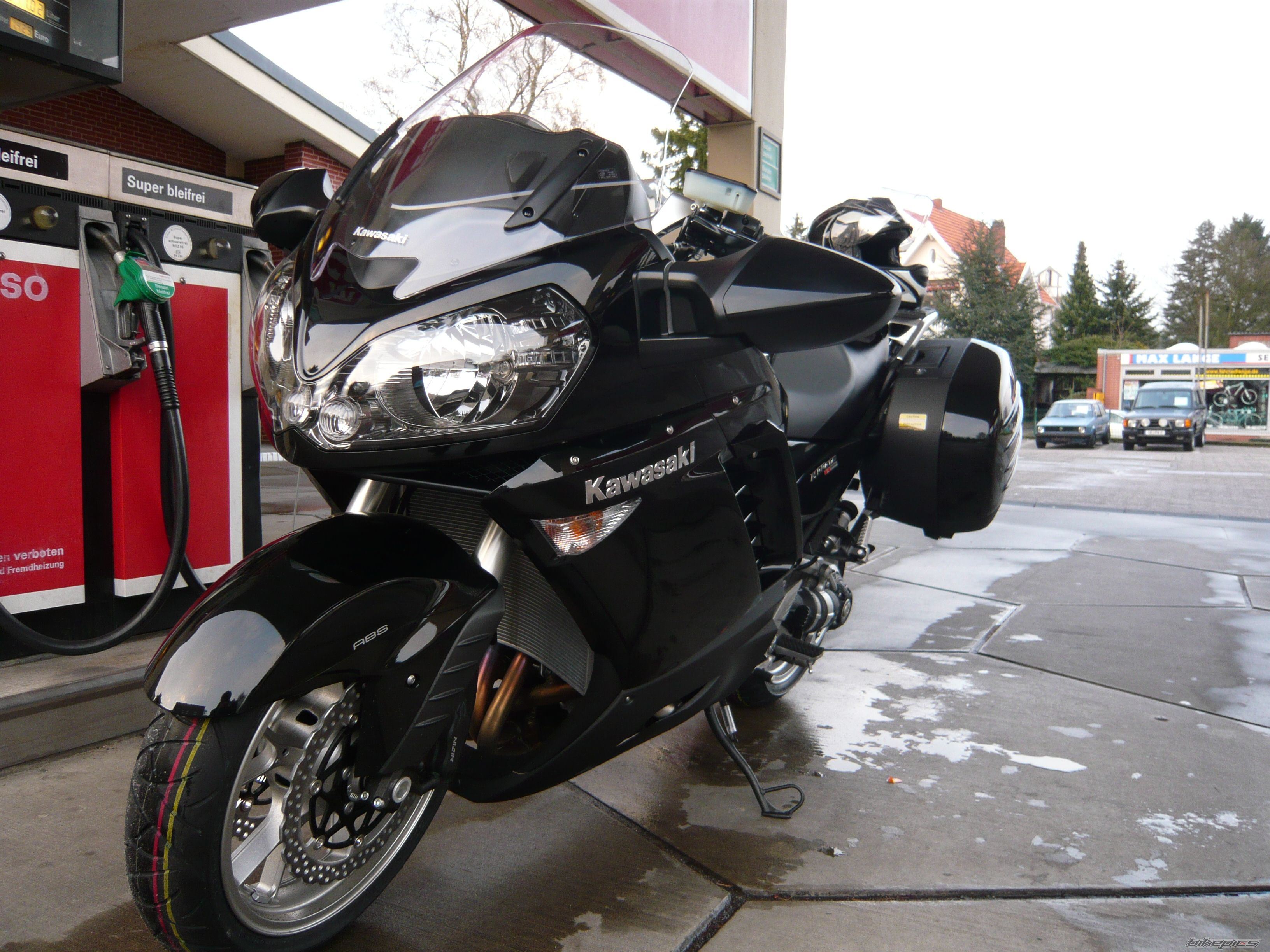 2008 KAWASAKI 1000 GTR | Picture 1264945 motorcycle photo