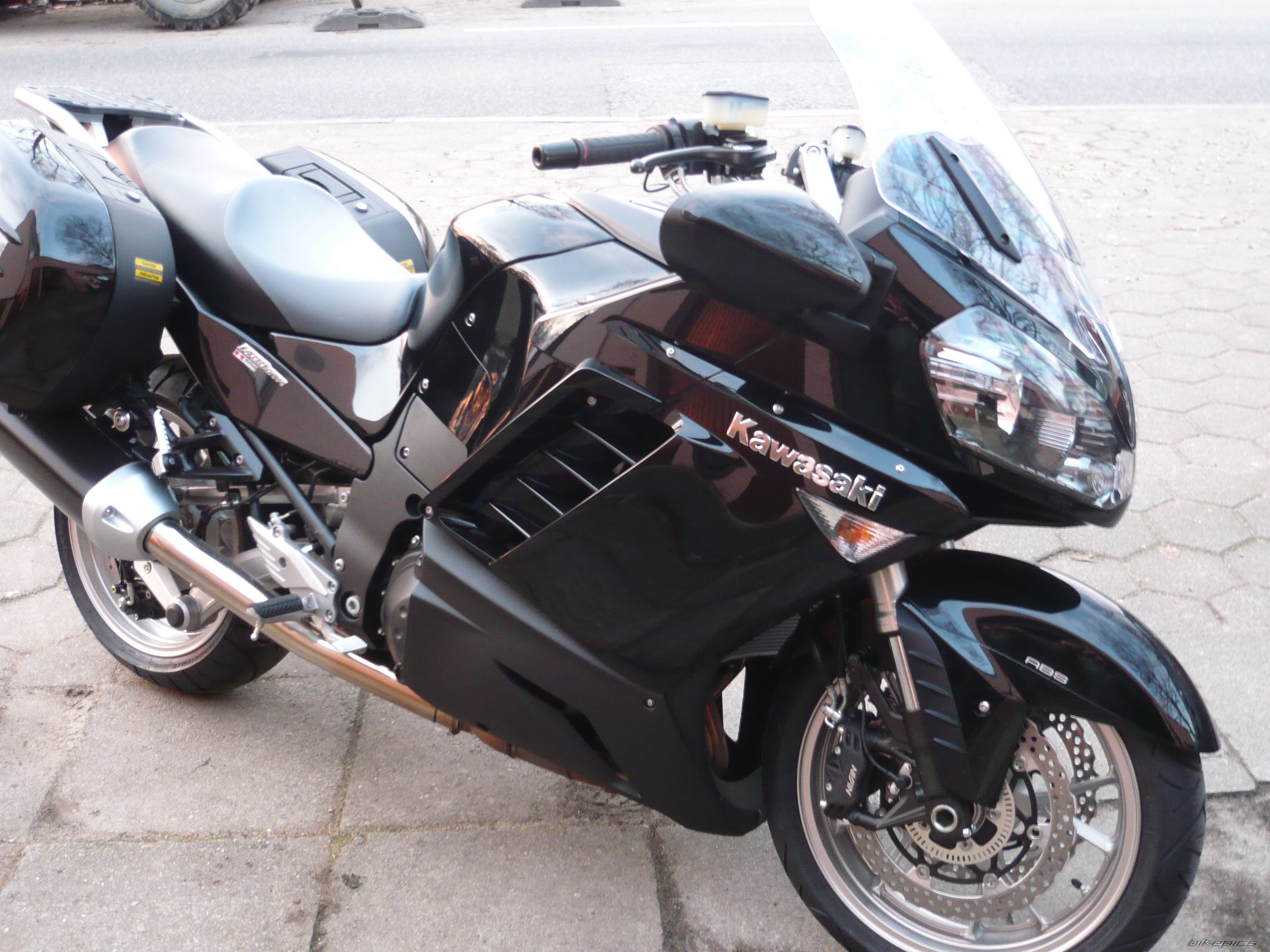2008 KAWASAKI 1000 GTR | Picture 1264952 motorcycle photo