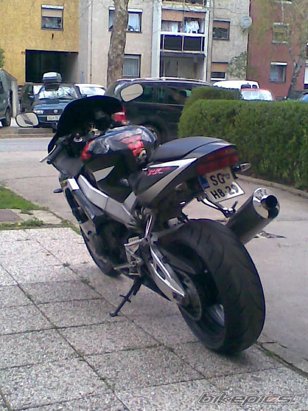 2000 HONDA CBR 900 | Picture 1265898 motorcycle photo