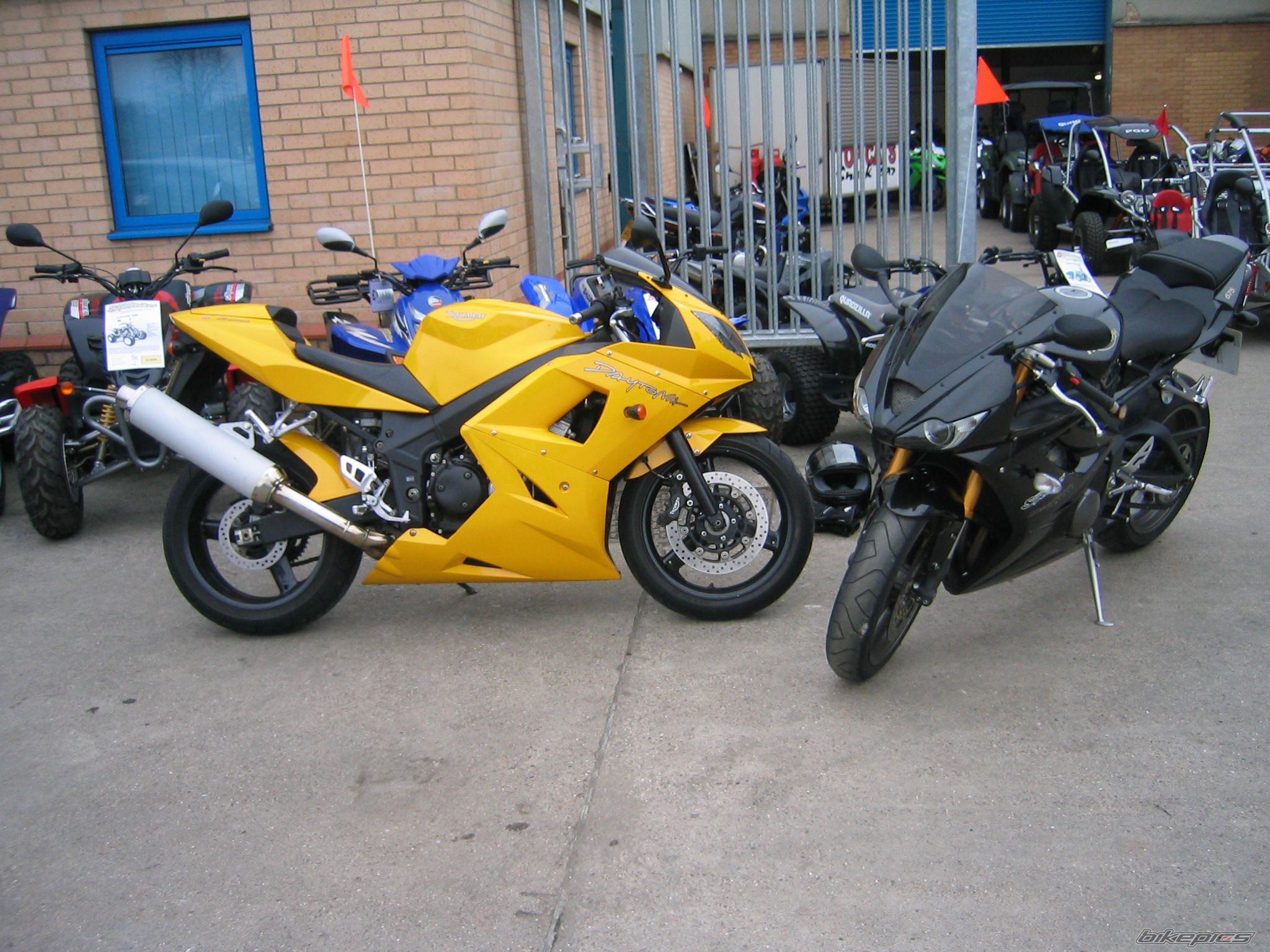 2007 TRIUMPH DAYTONA 675 | Picture 1265965 motorcycle photo