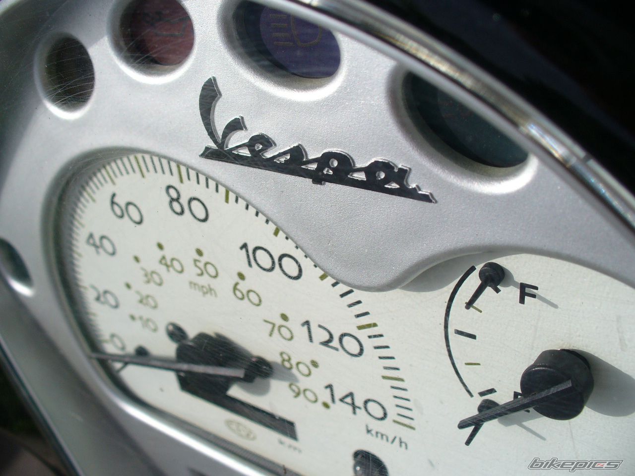 2005 PIAGGIO VESPA PX 125 | Picture 1266293 motorcycle photo