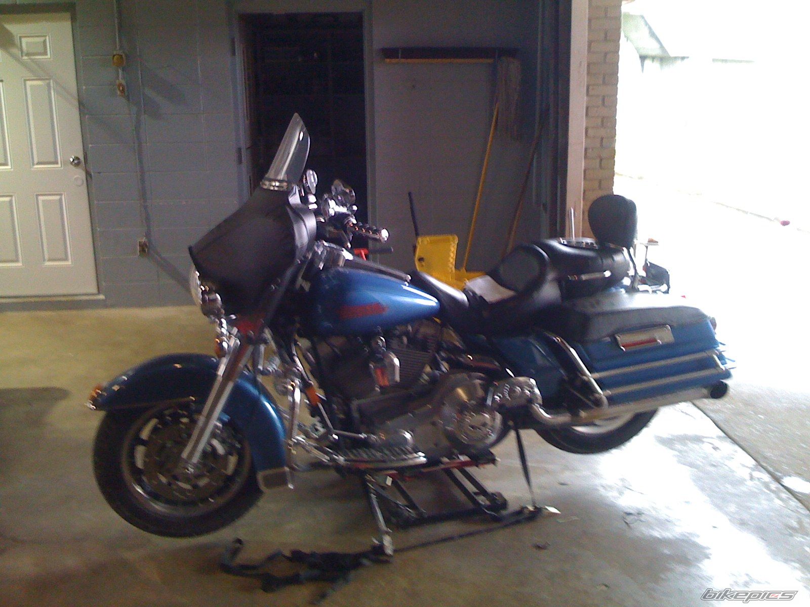 2005 HARLEY DAVIDSON FLHT | Picture 1267170 motorcycle photo