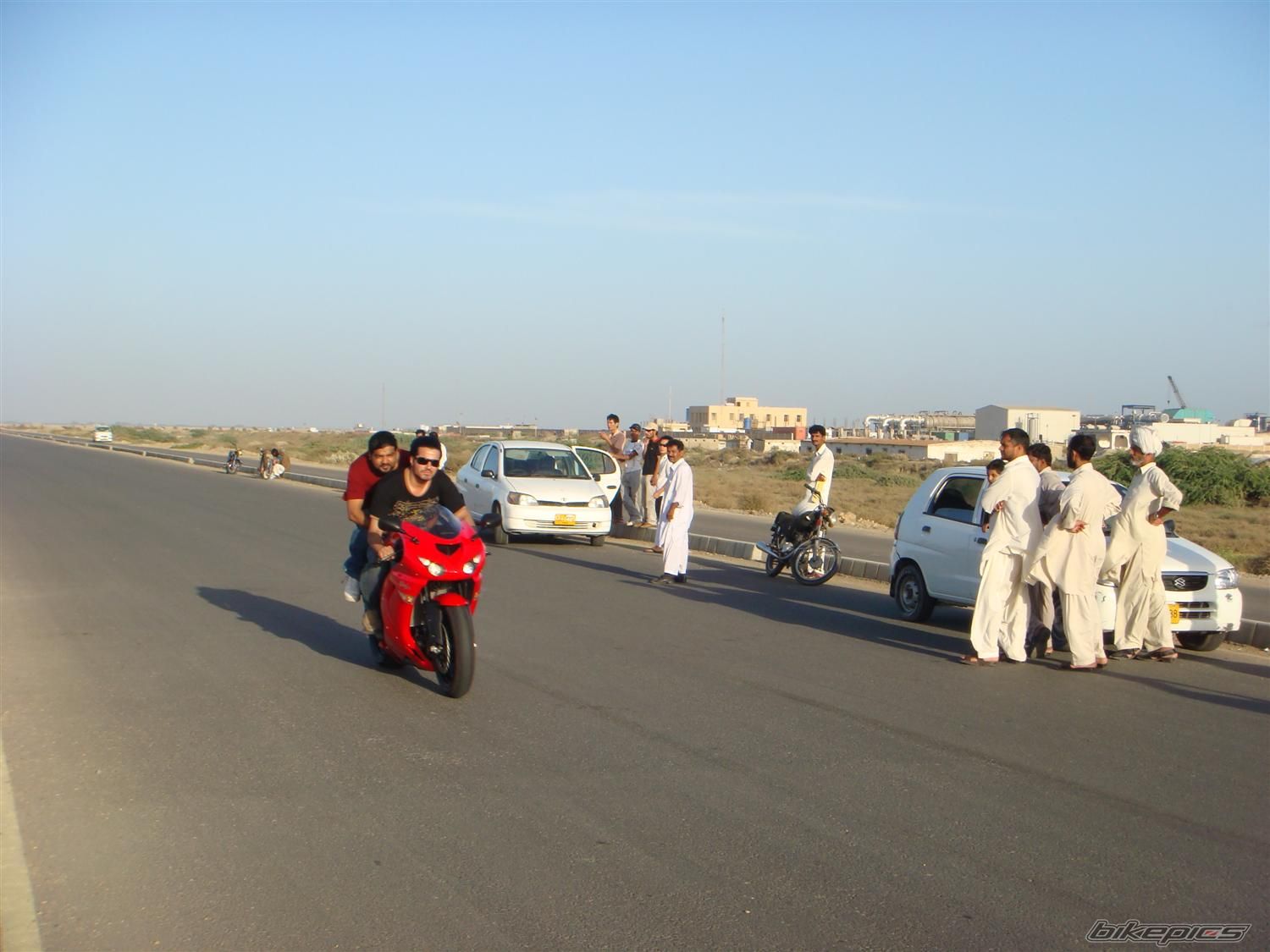 2007 KAWASAKI ZX 10R | Picture 1268551 motorcycle photo