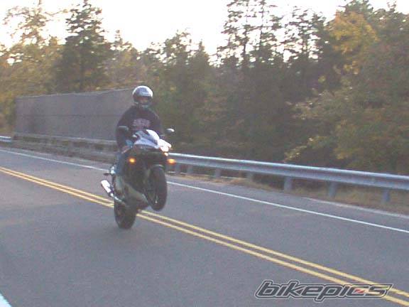2000 SUZUKI GSX R 1000 | Picture 126880 motorcycle photo