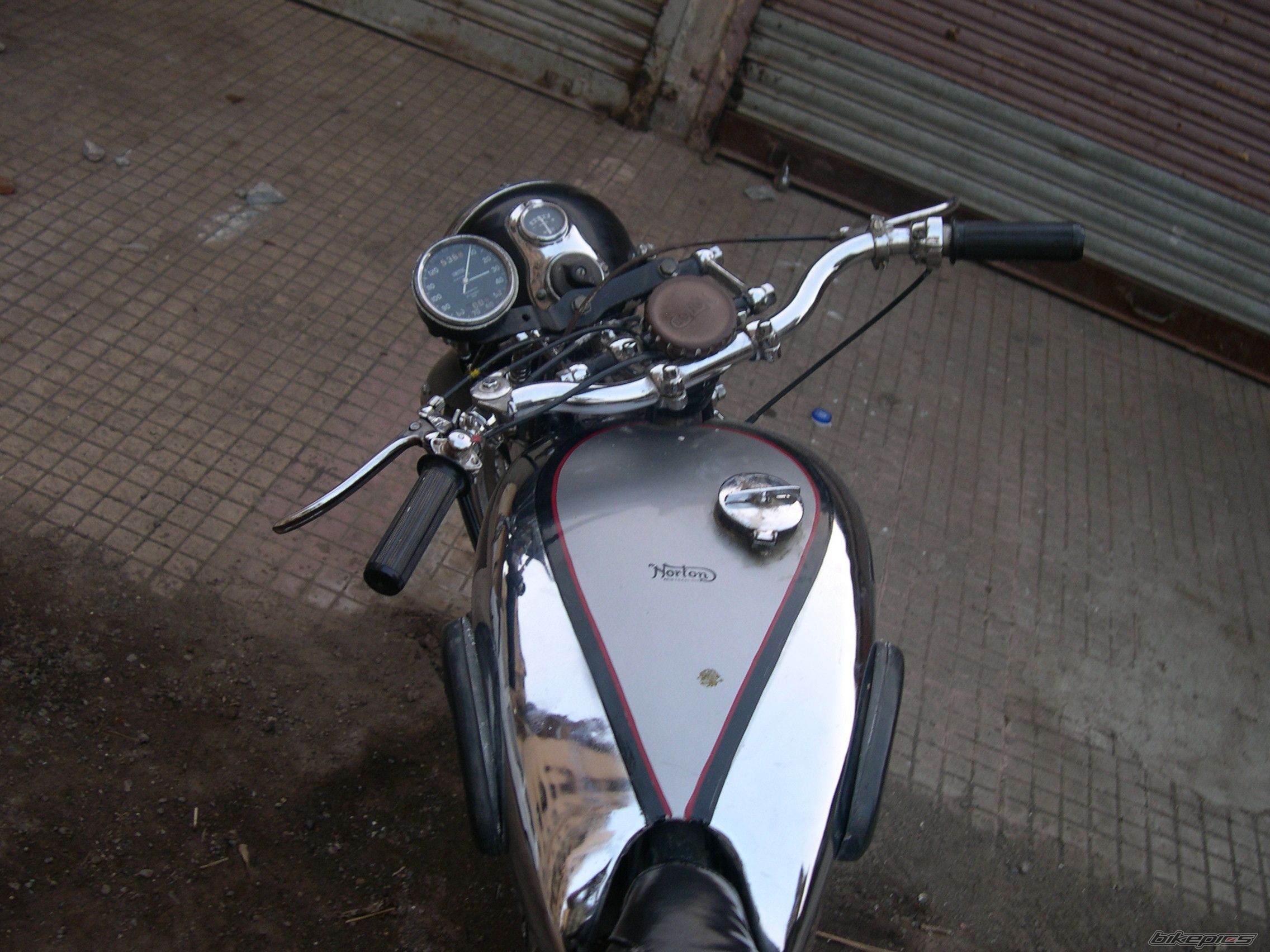 1946 NORTON 16H 500CC | Picture 1269480 motorcycle photo