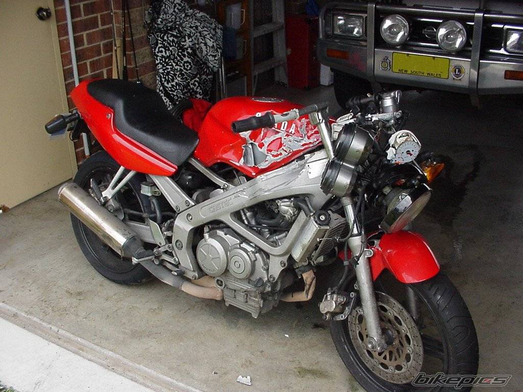 1990 HONDA VT 250 F | Picture 127 motorcycle photo