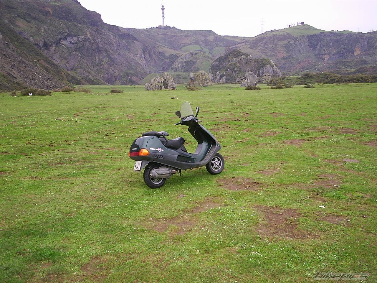 1997 PIAGGIO HEXAGON | Picture 127088 motorcycle photo