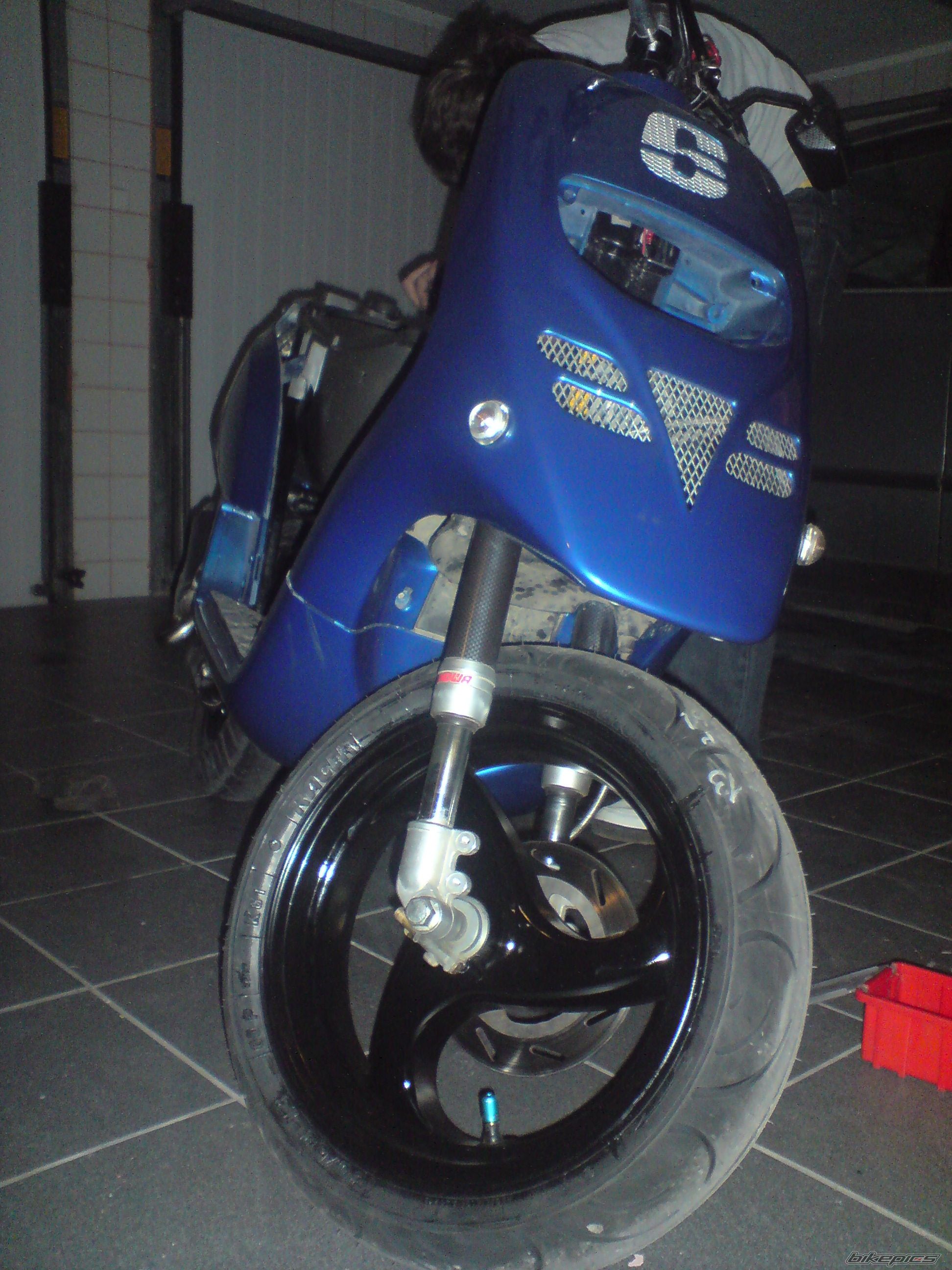 2003 PIAGGIO TPH 50 | Picture 1271230 motorcycle photo