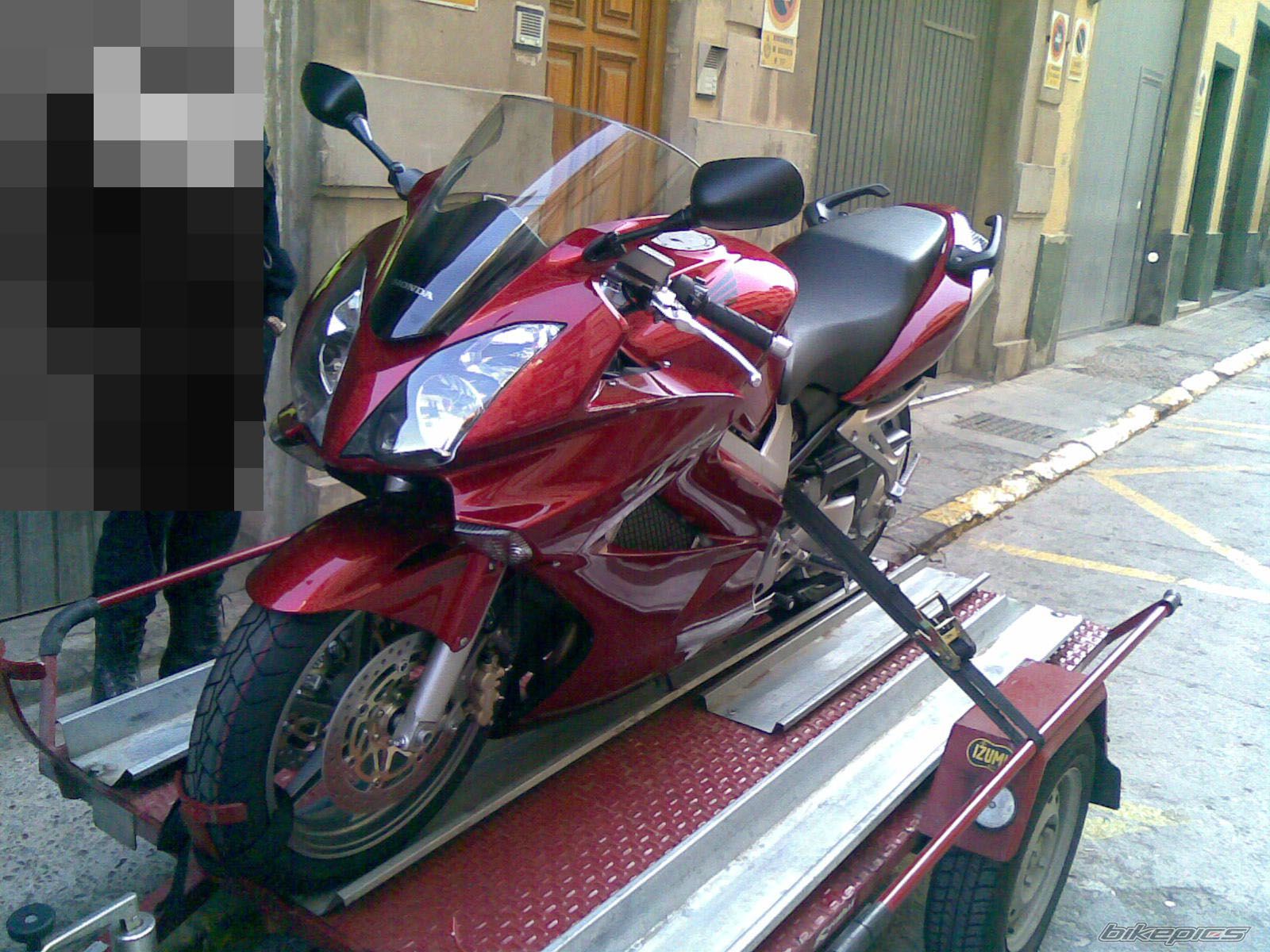 2008 HONDA VFR 800 | Picture 1271632 motorcycle photo