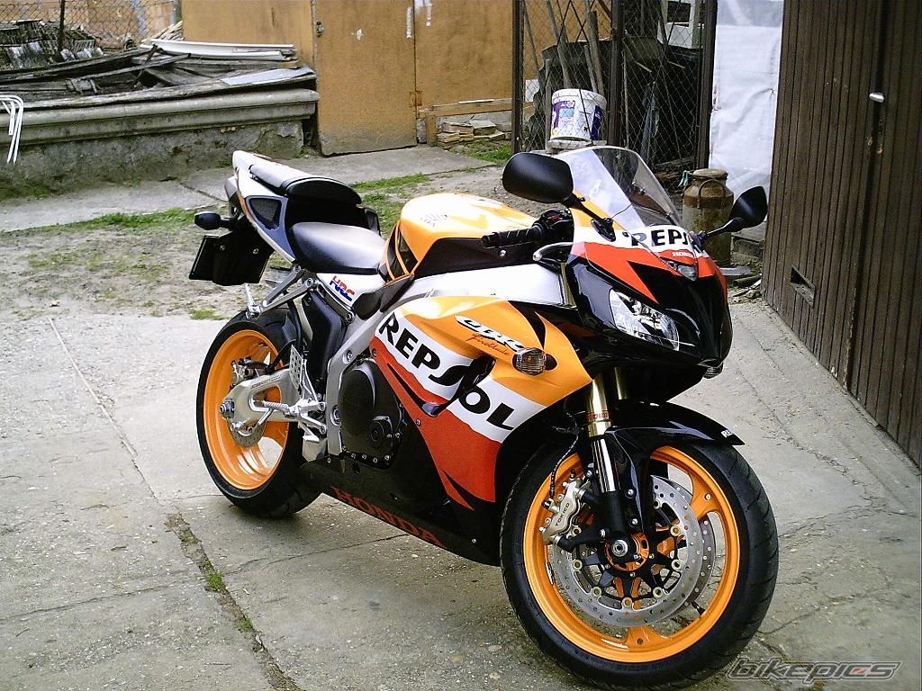 2007 HONDA CBR 1000  RR | Picture 1272563 motorcycle photo