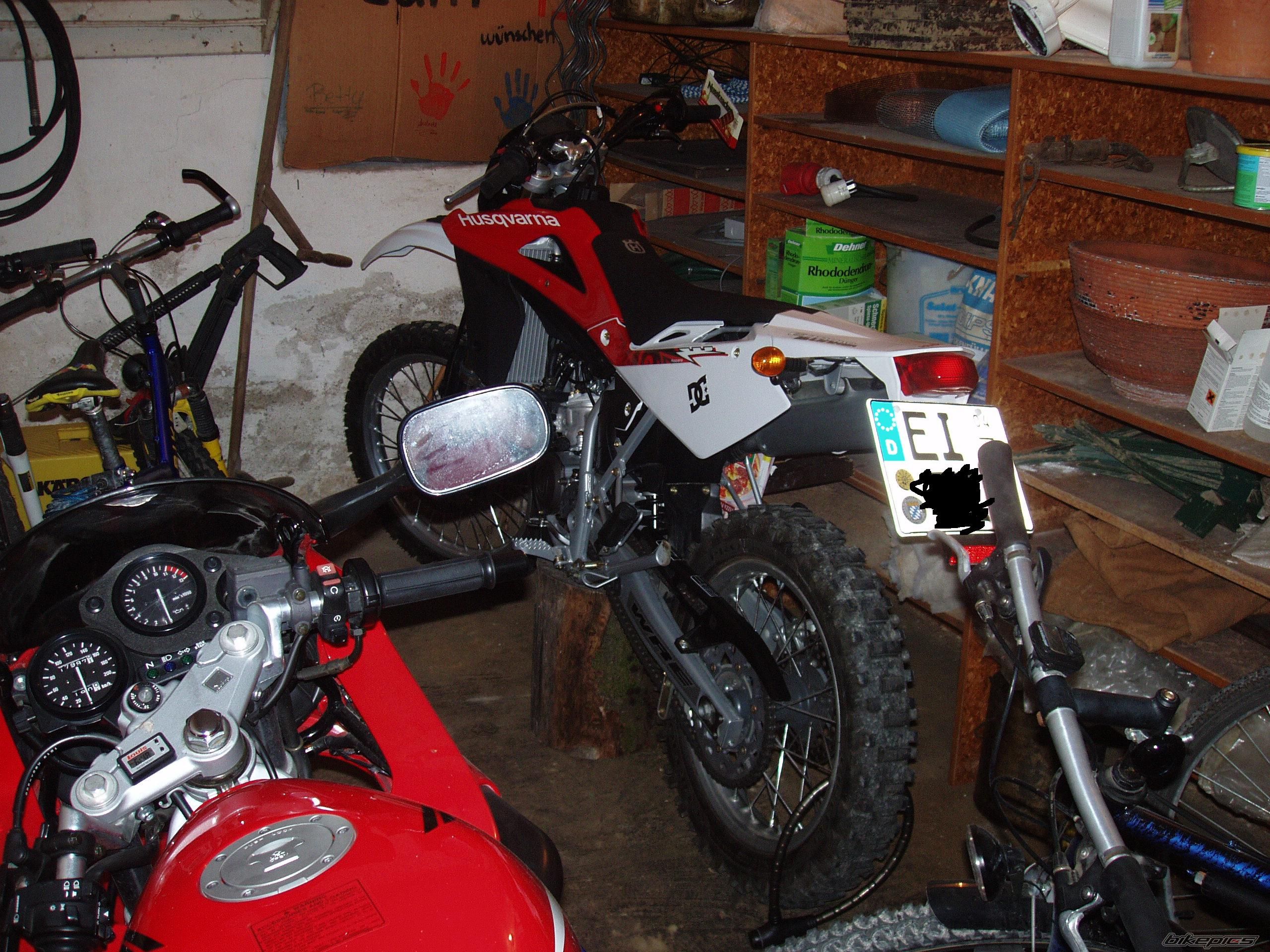 2007 HUSQVARNA WRE 125 | Picture 1273971 motorcycle photo