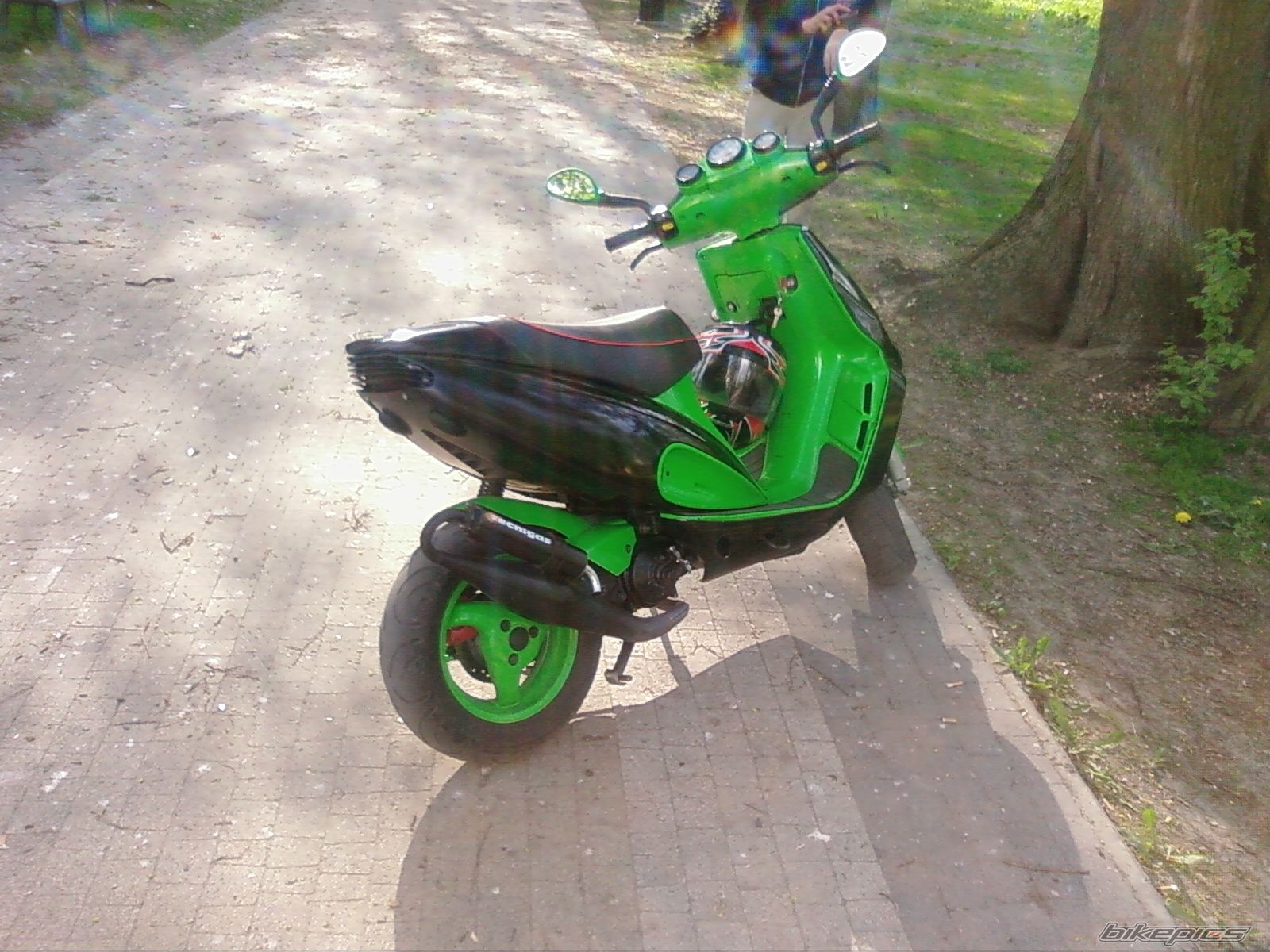 1999 MALAGUTI PHANTOM 50 F12 | Picture 1274865 motorcycle photo