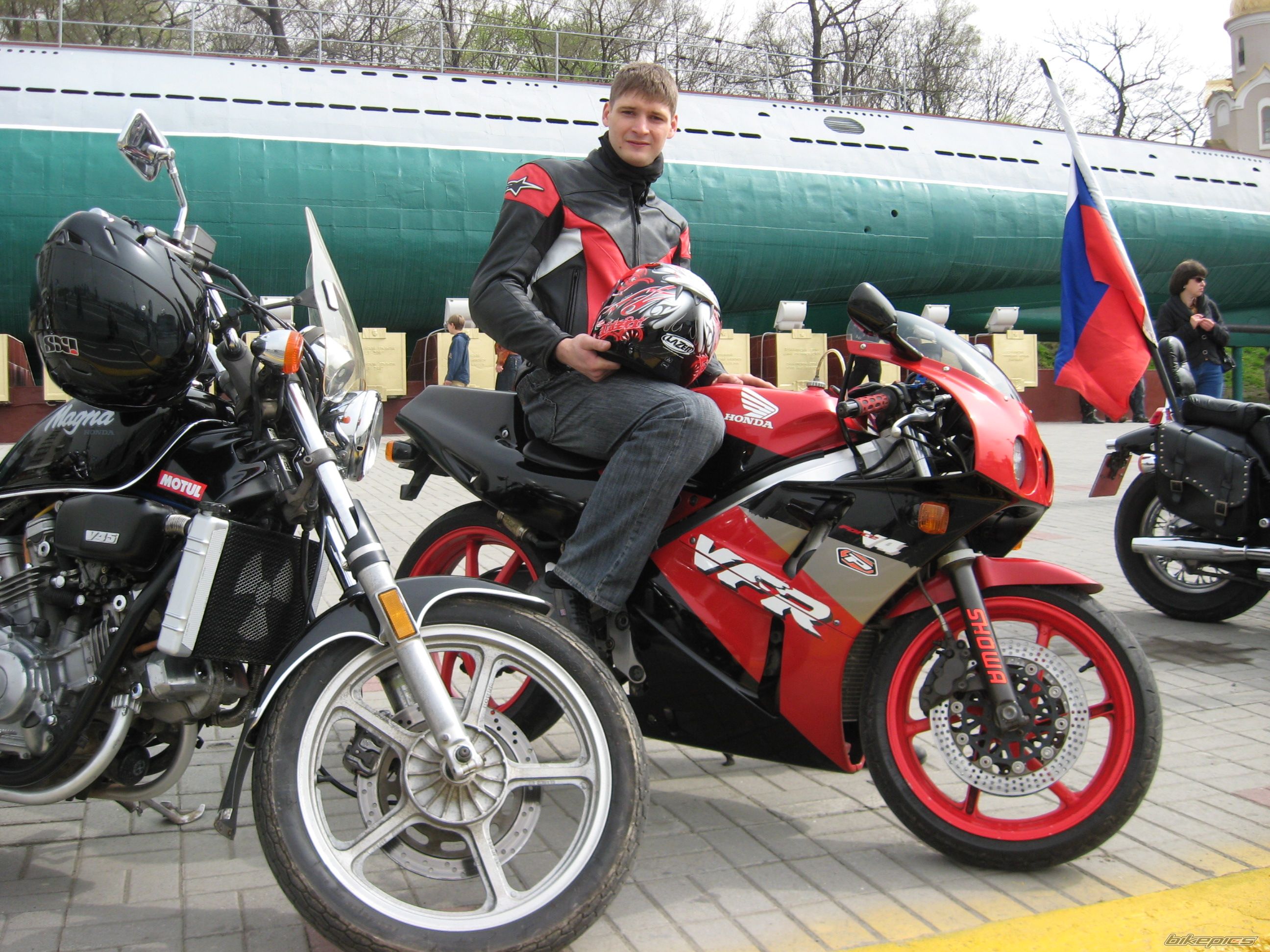 1991 HONDA VFR 400 | Picture 1274951 motorcycle photo